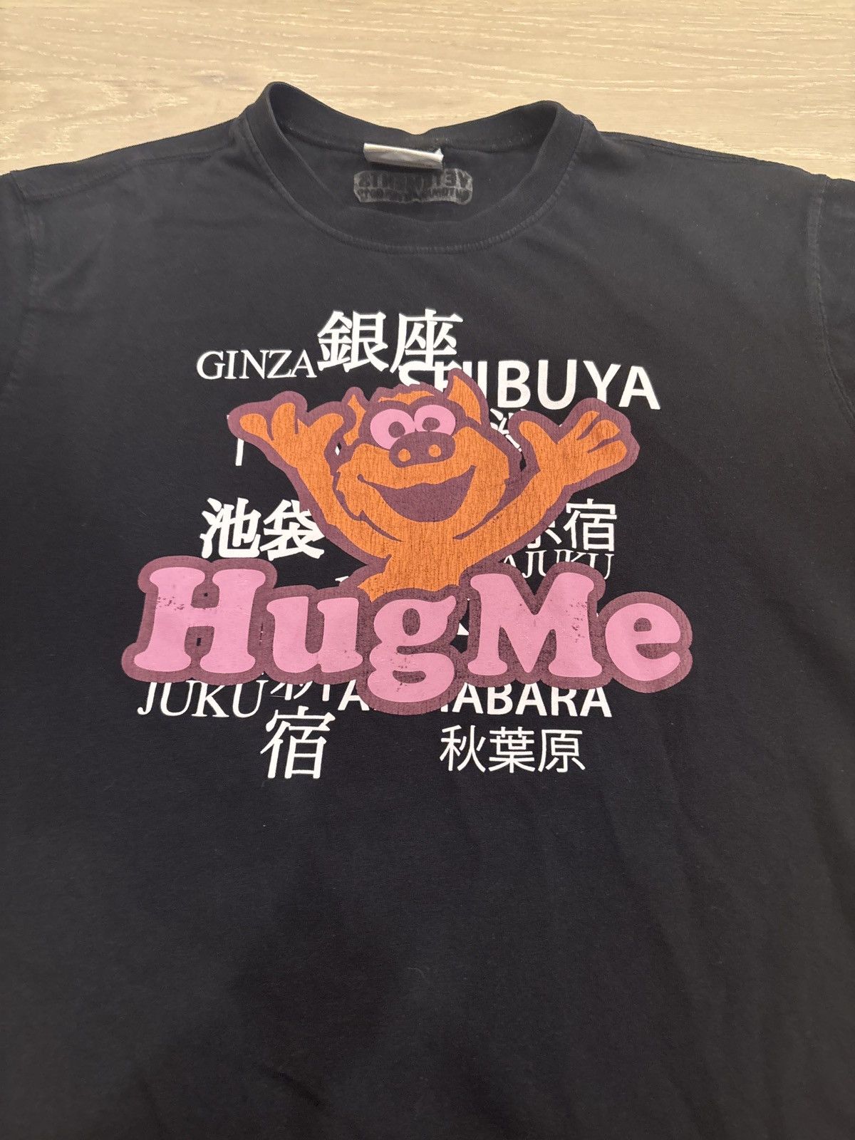 VETEMENTS♡ HUG ME T-SHIRT Vetements Hug me T shirt