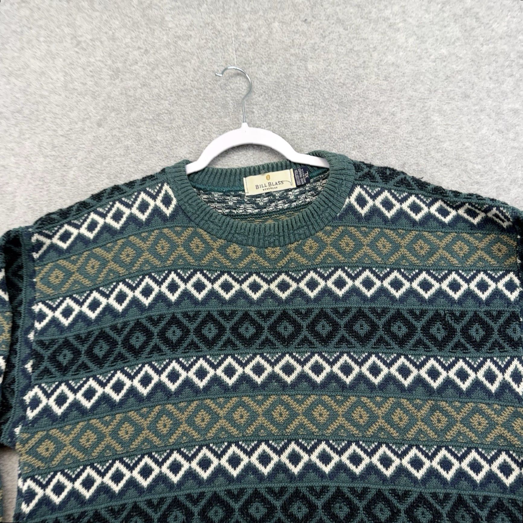Bill Blass VINTAGE Bill Blass Sweater XL Green Pattern Crewneck USA Pullover 90s Retro Men’s Size US XL / EU 56 / 4 - 2 Thumbnail