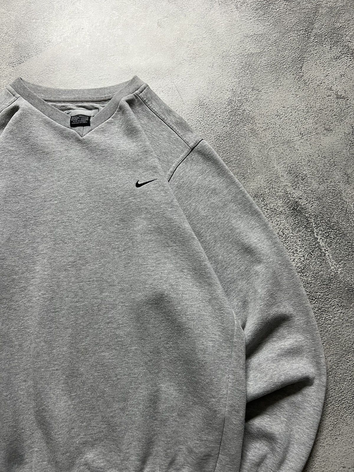 Nike × Vintage Vintage Y2k Nike 🩶 Mini Swoosh Basic Blank Sweatshirt 90’s Size US S / EU 44-46 / 1 - 4 Thumbnail