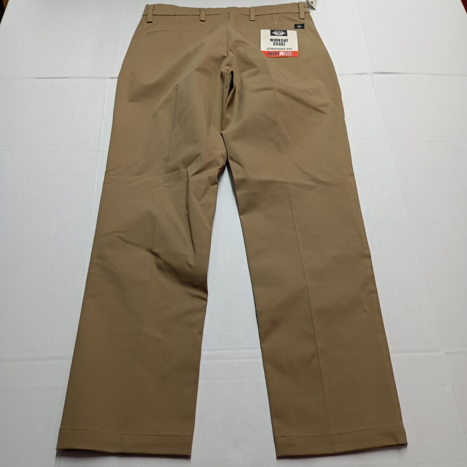 Dockers Dockers Workday Khakis Men's 32x32 Beige Straight Fit Flex Size US 32 / EU 48 - 8 Thumbnail