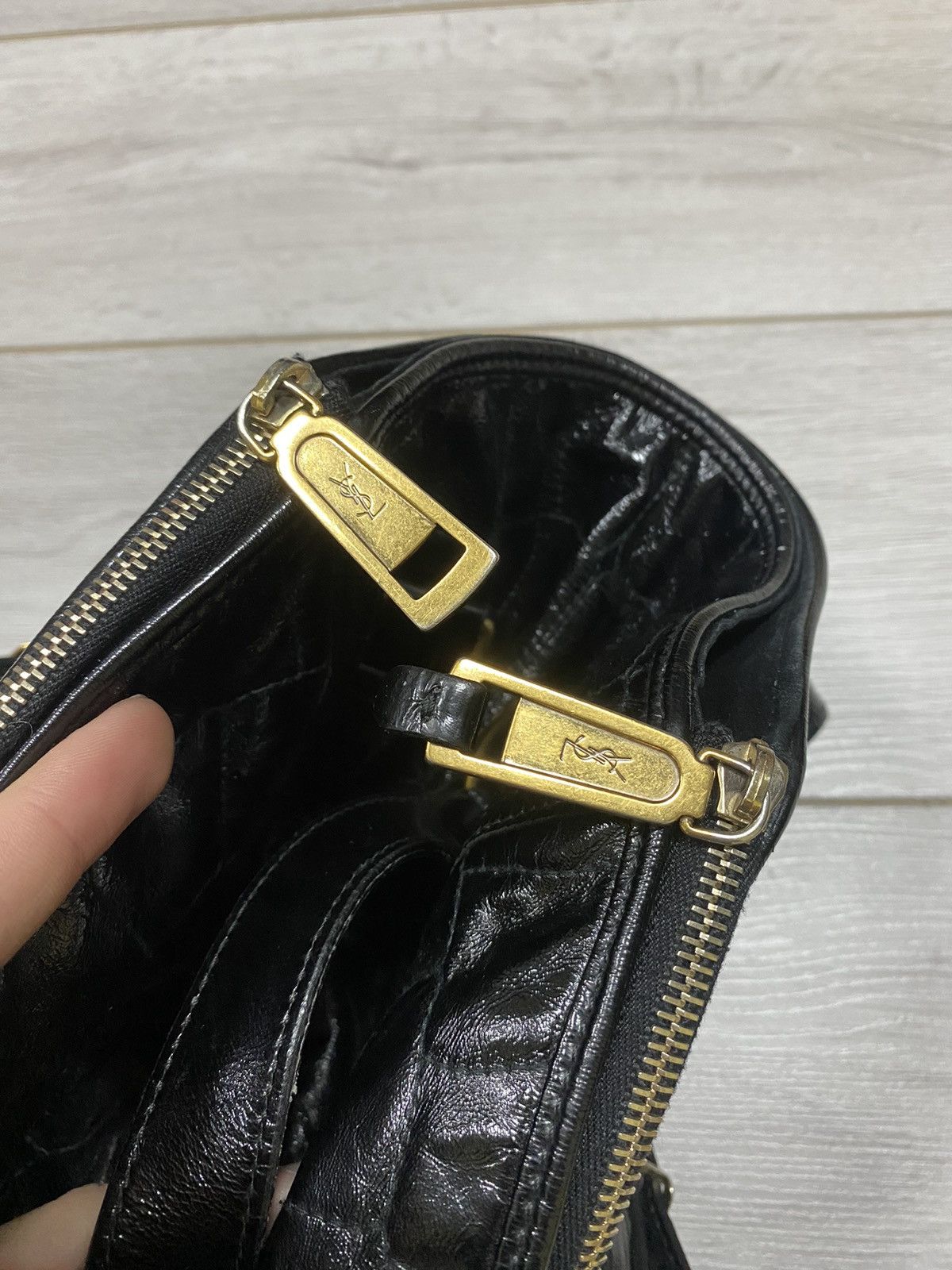 Yves Saint Laurent YSL Yves Saint Laurent Rive Gauche leather handle bag Size ONE SIZE - 10 Thumbnail