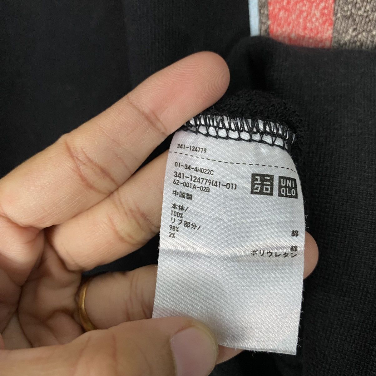 Japanese Brand Vintage Sweatshirt UT X Coca Cola Big Logo Size US L / EU 52-54 / 3 - 15 Thumbnail