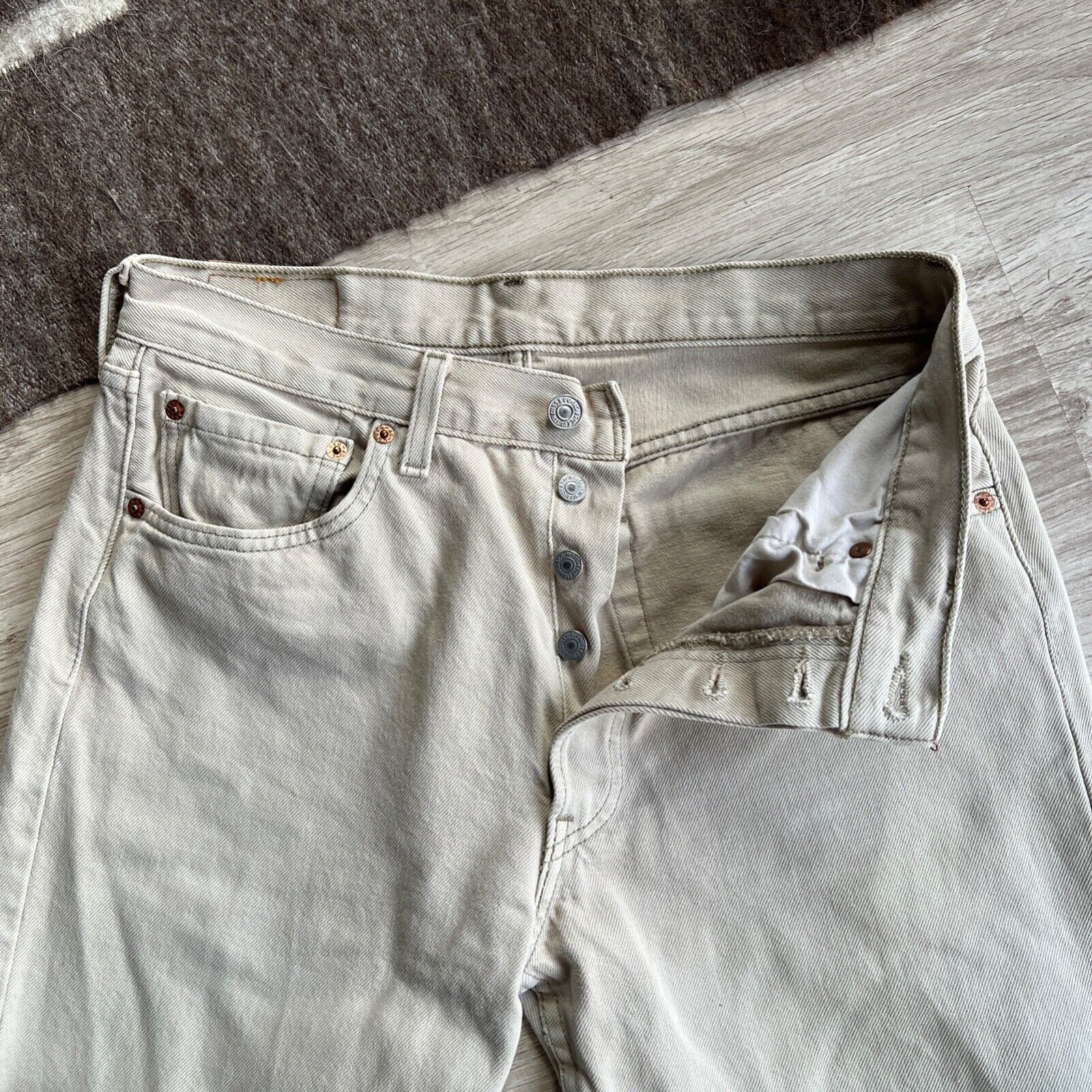 Jean Levi's 501 USA Made Vintage Beige Denim Jeans 8896AC Size US 31 - 6 Thumbnail