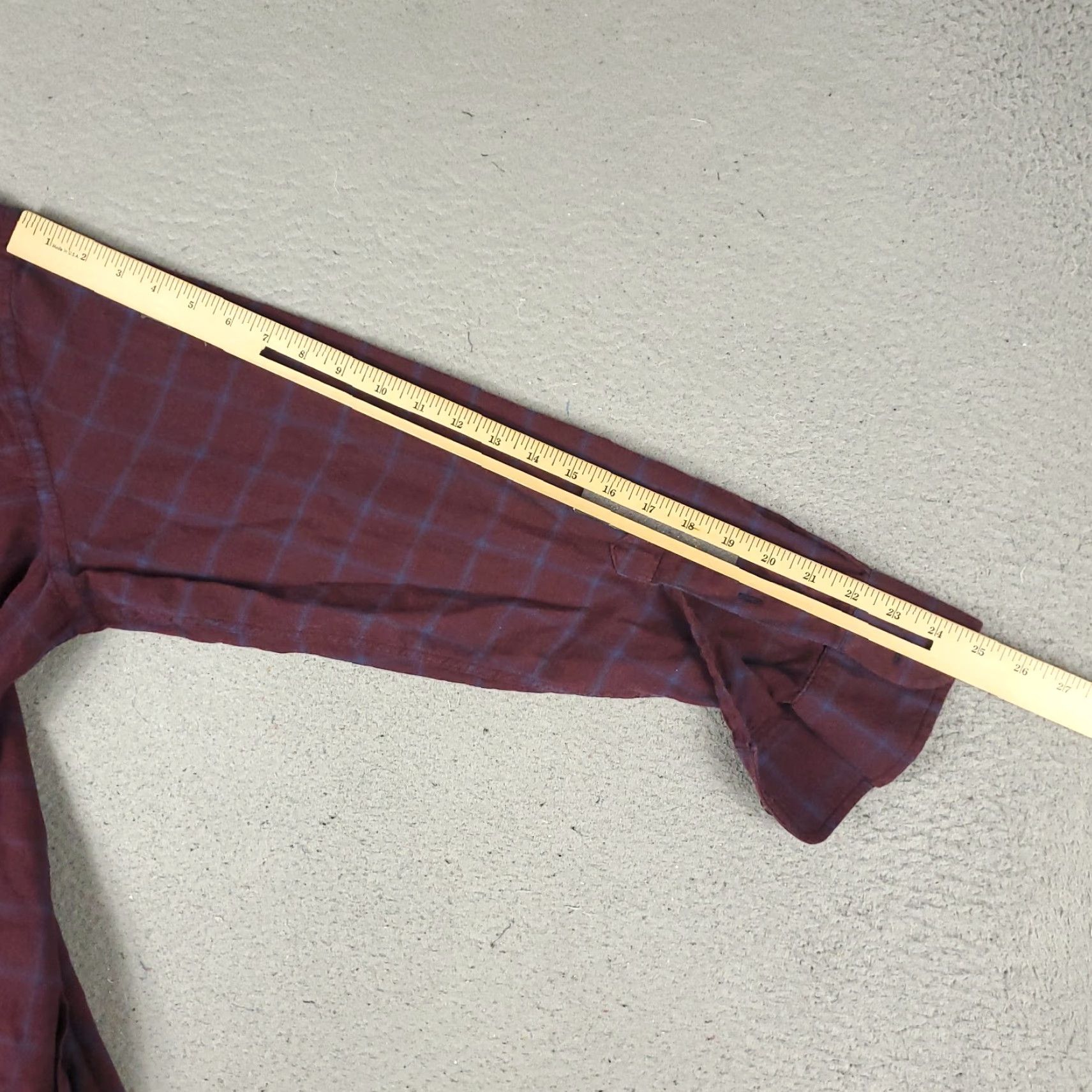 UNTUCKit VINTAGE UNTUCKit Men’s Shirt XL Red Blue Check Flannel Button-Up Long Sleeve Casual Formal Workwear Size US XL / EU 56 / 4 - 6 Thumbnail
