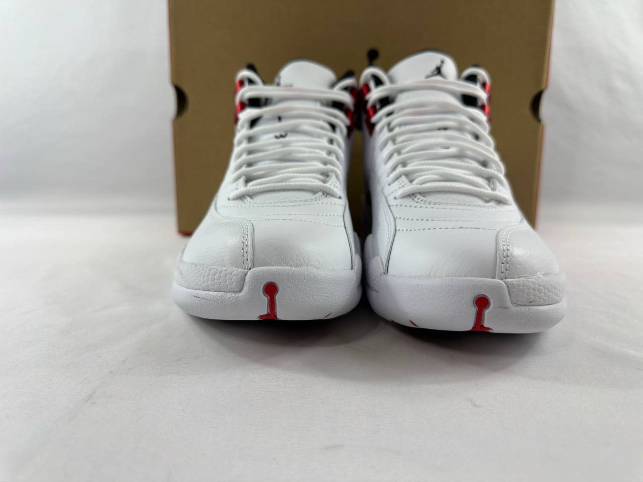 Nike Nike Air Jordan 12 Retro 'Twist' CT8013-106 Worn Once Size US 8.5 / EU 41-42 - 2 Thumbnail