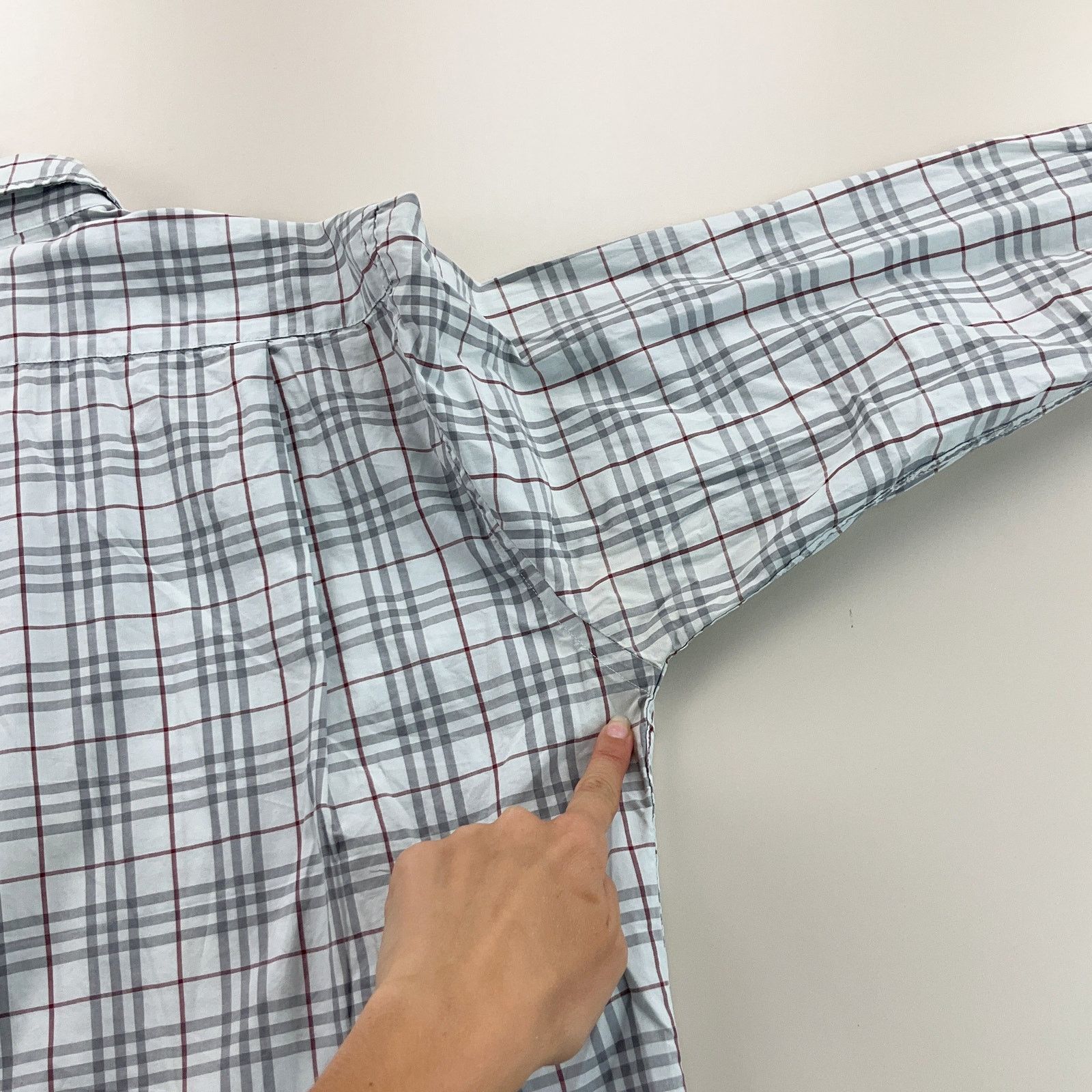 Burberry Modernes Burberry Nova Check Shirt - Medium mens grey Size US M / EU 48-50 / 2 - 6 Thumbnail