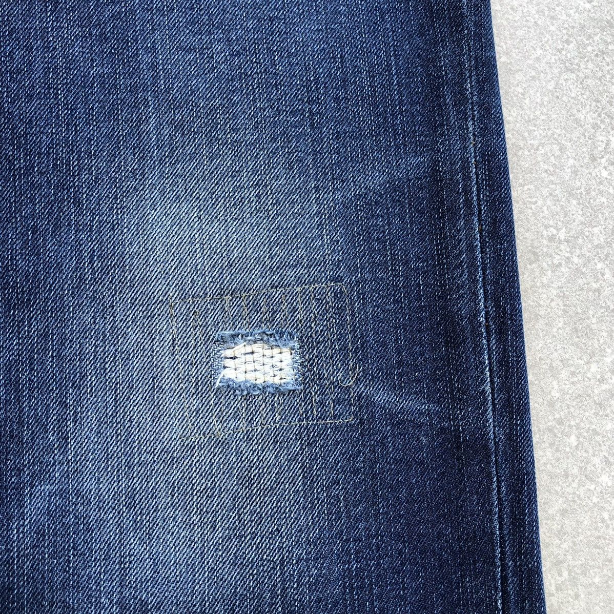 Hugo Boss Hugo Boss Straight Cut Denim Pants Size US 34 / EU 50 - 14 Thumbnail
