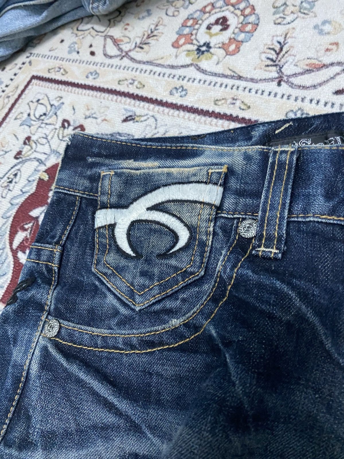 Japanese Brand Red peppers skulls x designer flare jeans Size US 32 / EU 48 - 18 Thumbnail