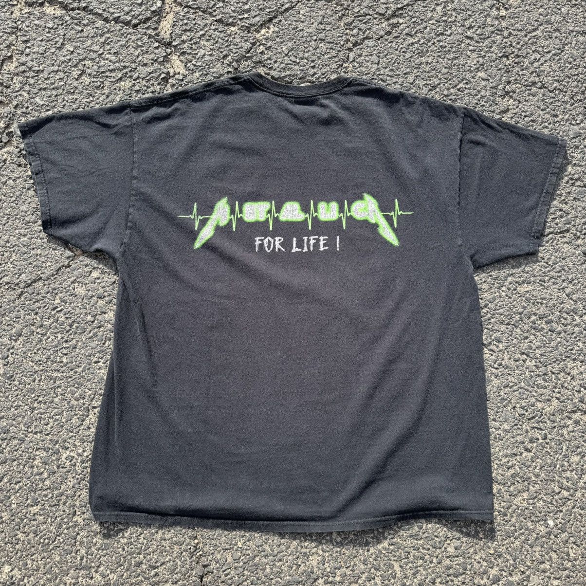 Band Tees × Metallica × Vintage Vintage 00s Metallica ARE YOU ALIVE Oversized Washed T-shirt Size US XXL / EU 58 / 5 - 3 Thumbnail