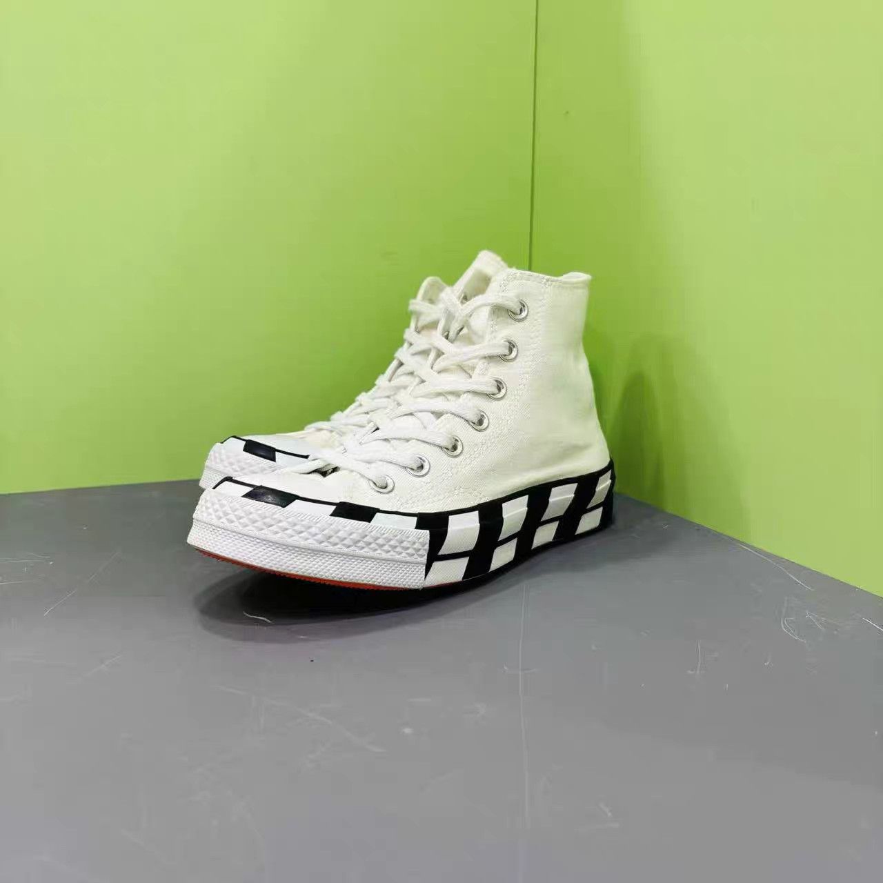 Converse Converse x Off-White 2.0 Casual Shoes K15 Size US 7 / IT 37 - 1 Thumbnail