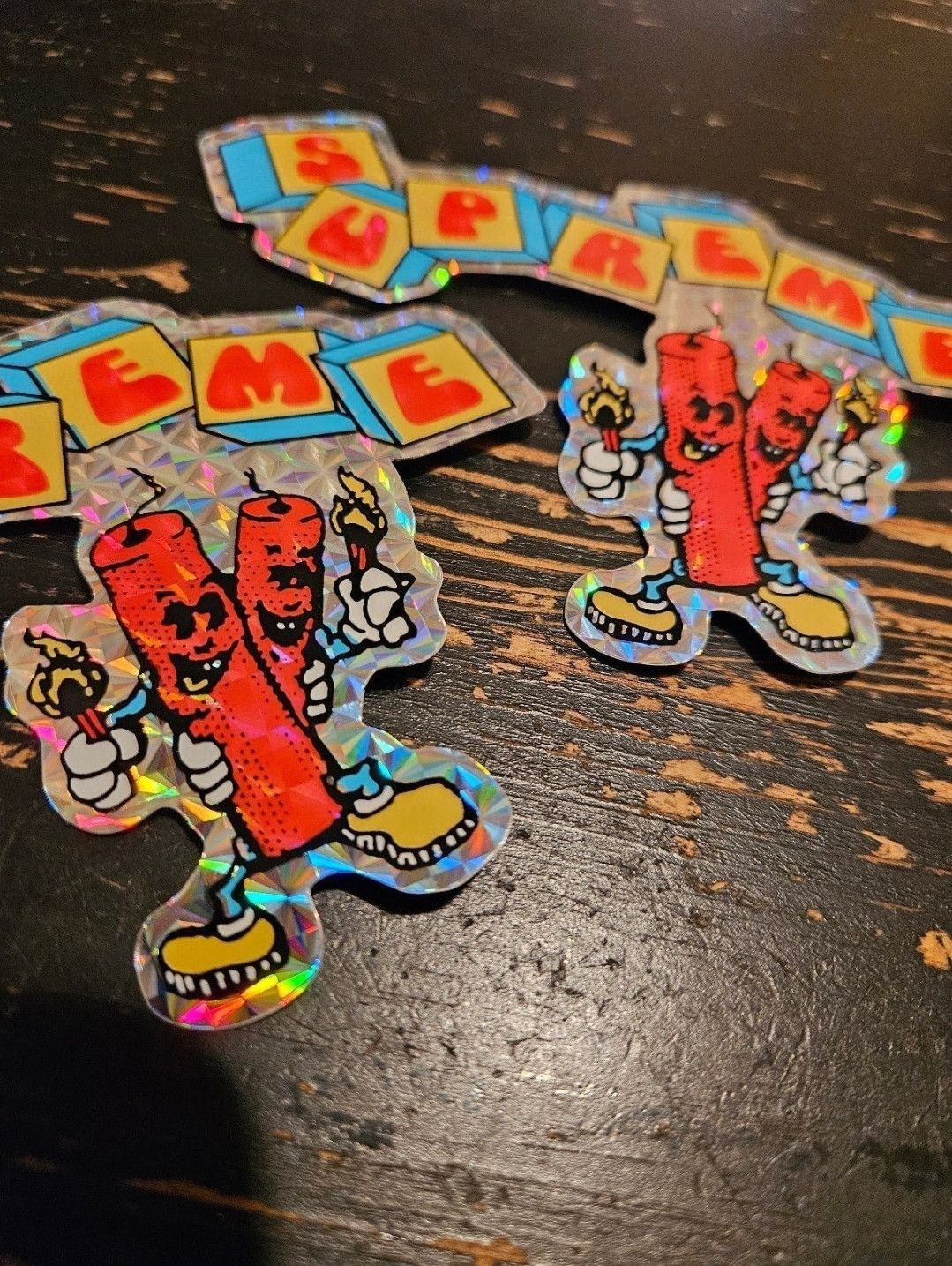 Supreme Supreme Holographic Dynamite Sticker SS19 + FREE SURPRISE Size ONE SIZE - 2 Thumbnail