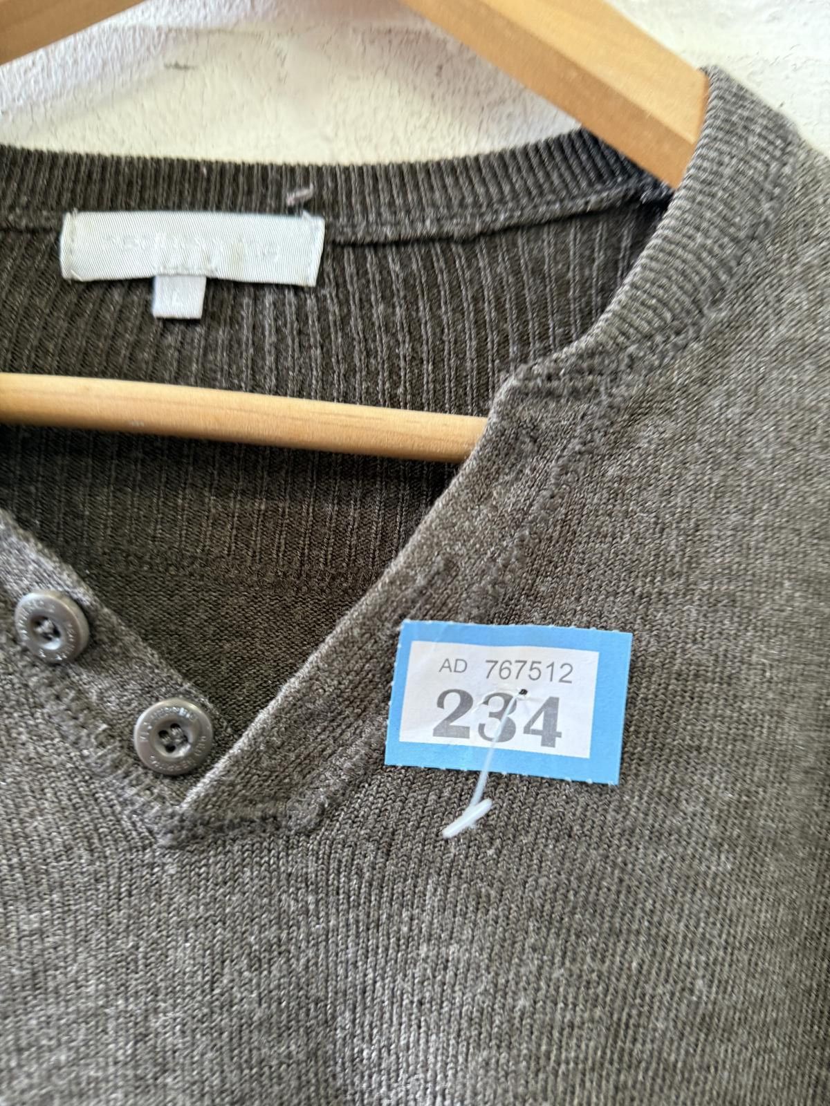 Designer Red Herring Men's Brown V-Neck Sweater Size L Size US L / EU 52-54 / 3 - 2 Thumbnail