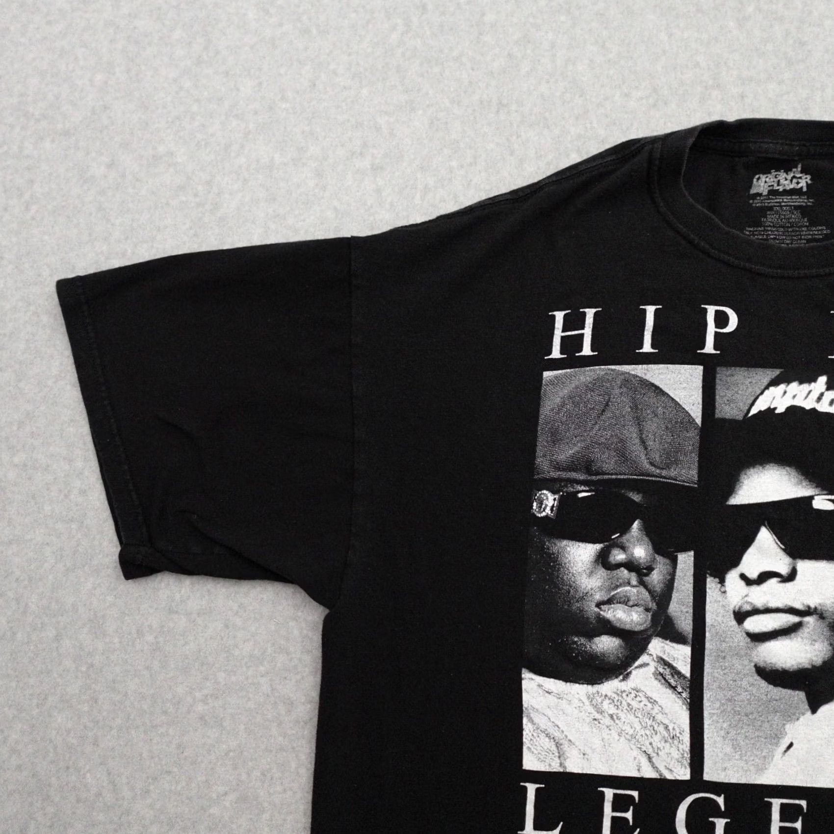Vintage Hip-Hop Legends Shirt Adult 2XL 2Pac Eazy-E Biggie 90s Music Rap Tee 29x25 Size US XXL / EU 58 / 5 - 5 Thumbnail