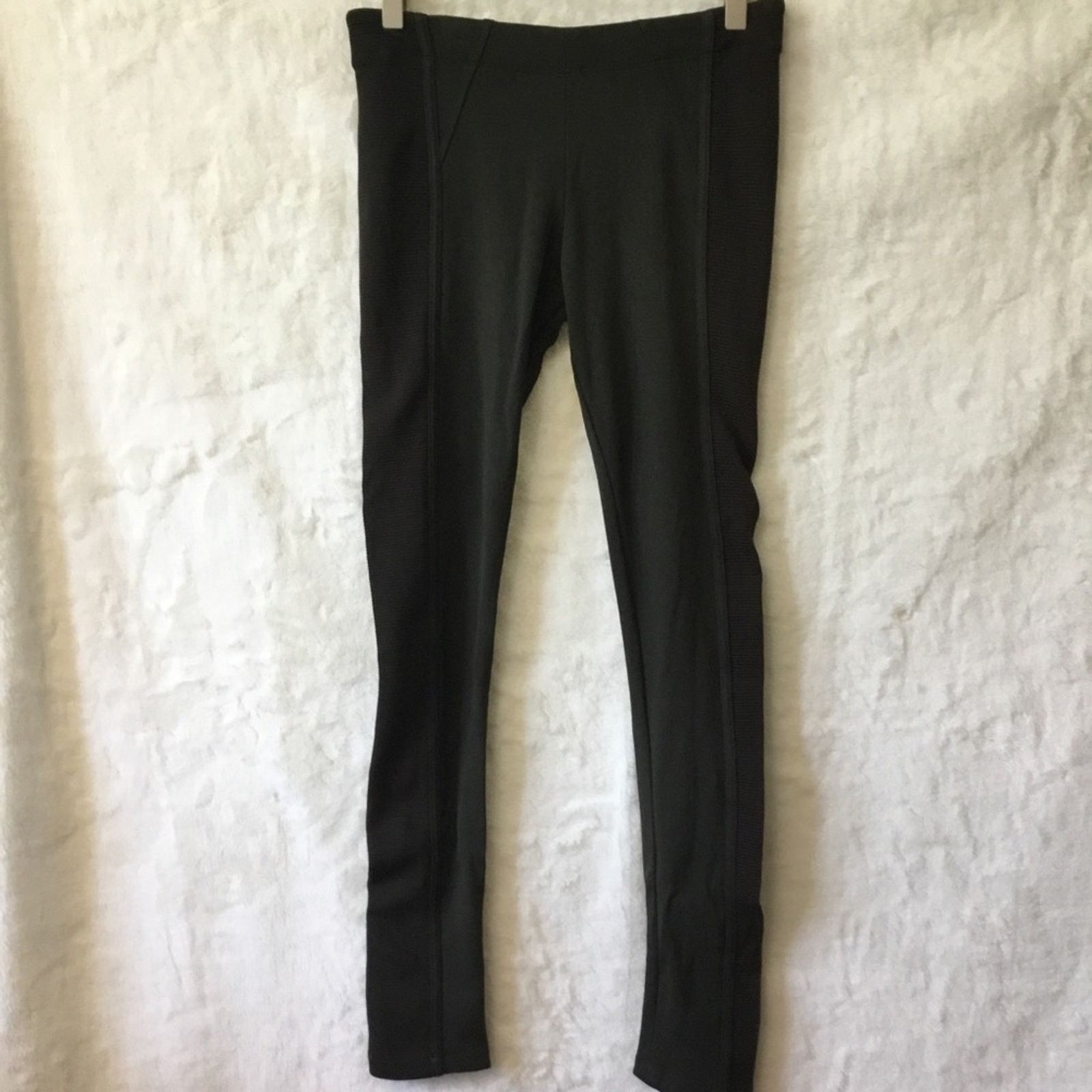 Bcbgmaxazria BCBGMaxAzria Deep Olive-Green Sculpting Leggings Size 27" / US 4 / IT 40 - 1 Thumbnail