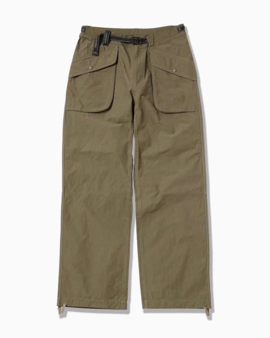 And Wander and wander Nylon Taffeta Pants。 Ｑ22 Size US 34 / EU 50 - 4 Thumbnail