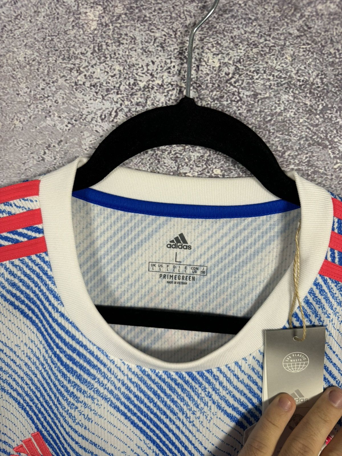 Adidas × Vintage NWT CAVANI Manchester United 2021/22 Away Adidas Jersey Size US L / EU 52-54 / 3 - 12 Thumbnail