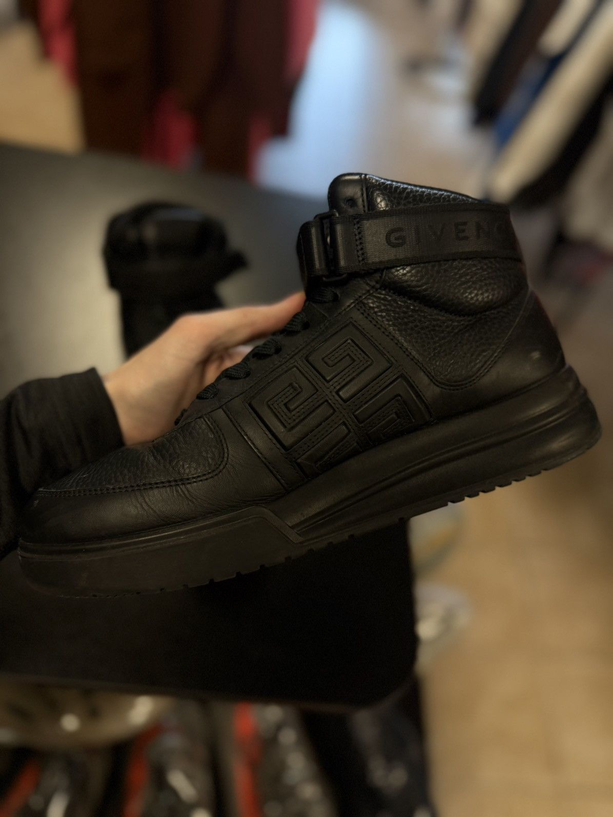 Versace Black Versace High Top Size 41EU/8US Black Leather 🧼 Size US 8 / EU 41 - 7 Thumbnail