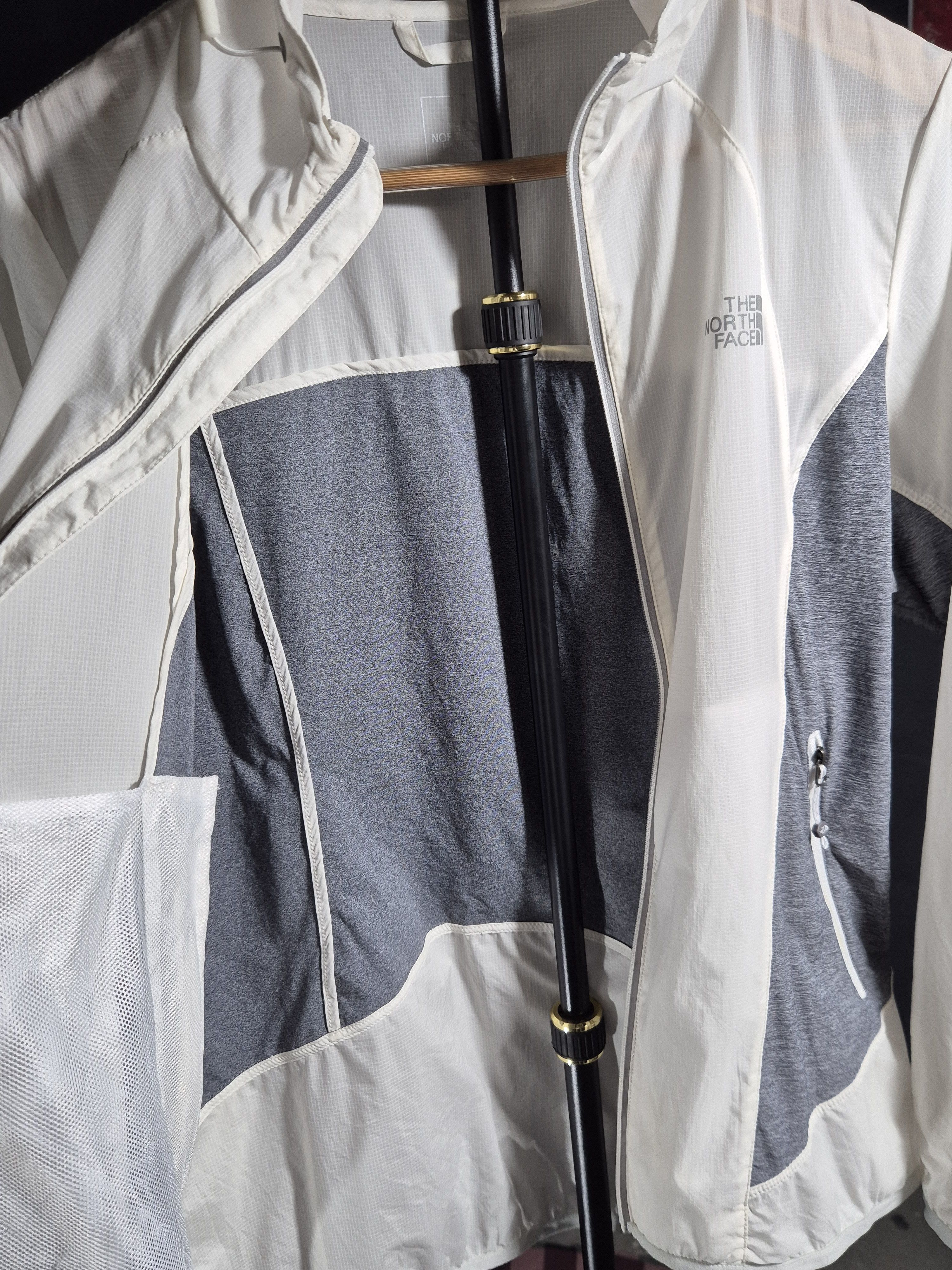 The North Face The North Face Lightweight Colorblock Windbreaker Size US M / EU 48-50 / 2 - 10 Thumbnail