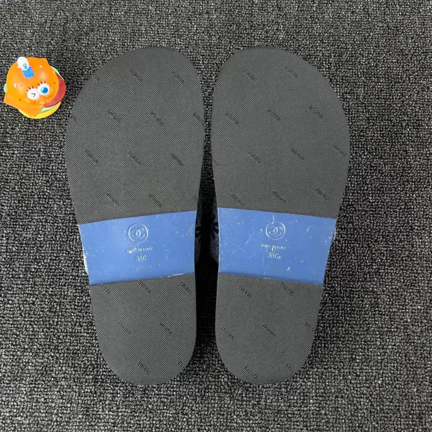 Chanel Chanel 25P All Over Print Denim Velcro Slipper 36 Size US 5.5 / IT 35.5 - 6 Thumbnail