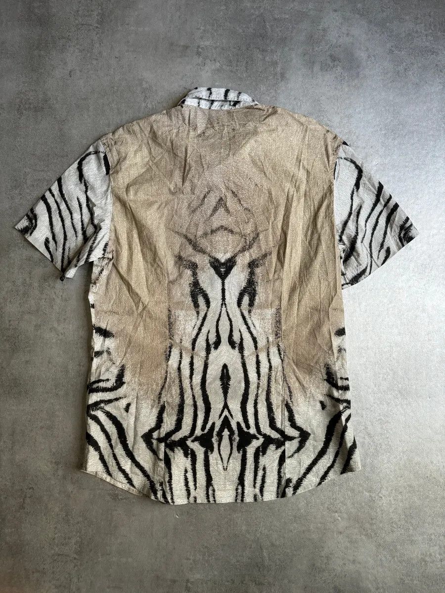 Just Cavalli SS2002 Cavalli Zebra Camel Faded Short Sleeves Shirt Size US S / EU 44-46 / 1 - 4 Thumbnail