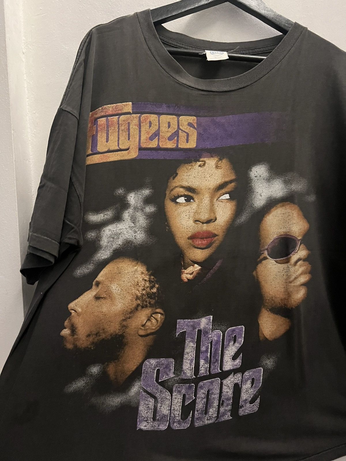 Polo Ralph Lauren × Vintage Vintage 90s Fugees Killing Me Softly Fade Rap Tee Size US XXL / EU 58 / 5 - 1 Thumbnail