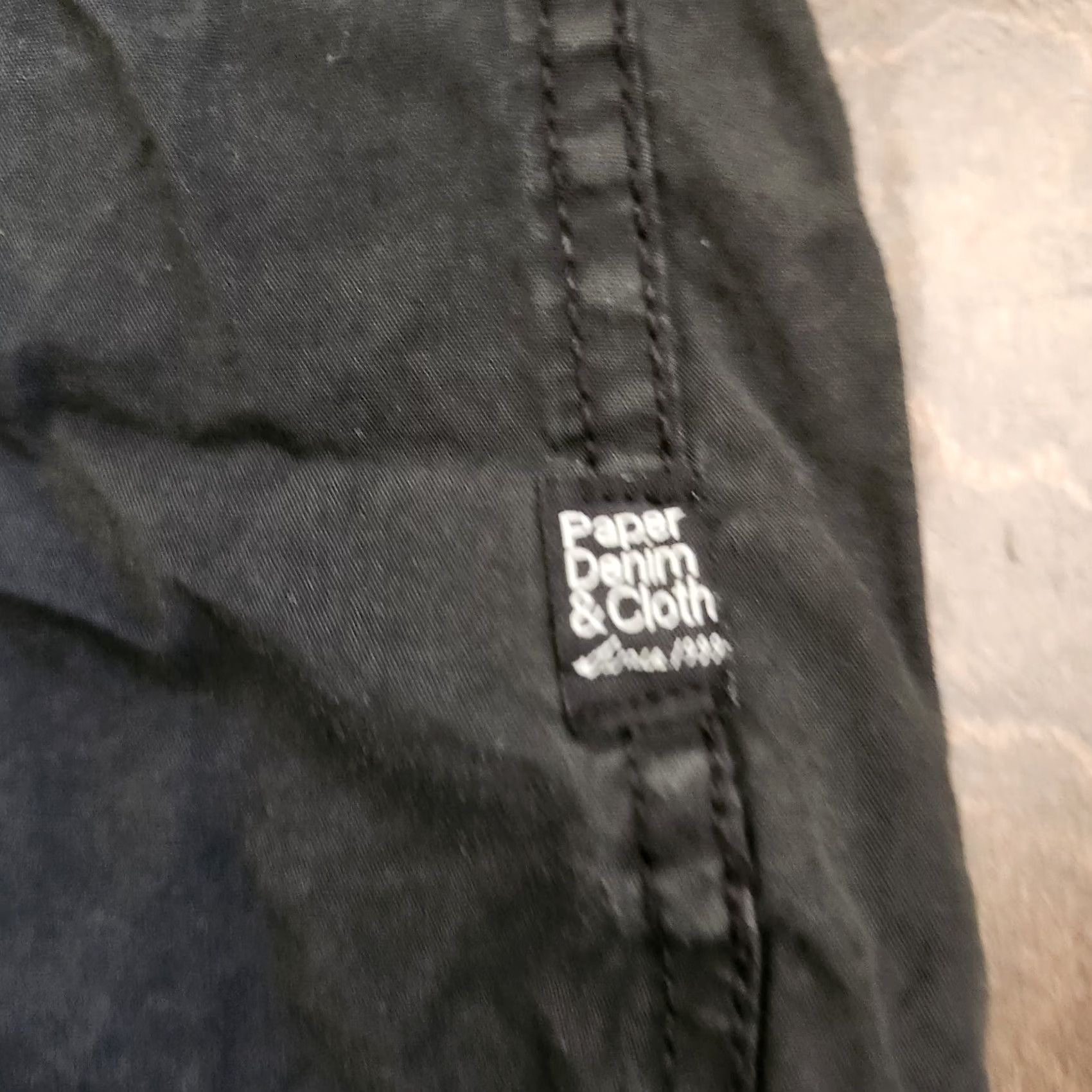 Denime Paper Denim & Cloth Black Short Sleeve Button Up Dress Shirt M Mens Regular Cotton Denim Stains Summer Casual Business 90s? Size 40R - 7 Thumbnail