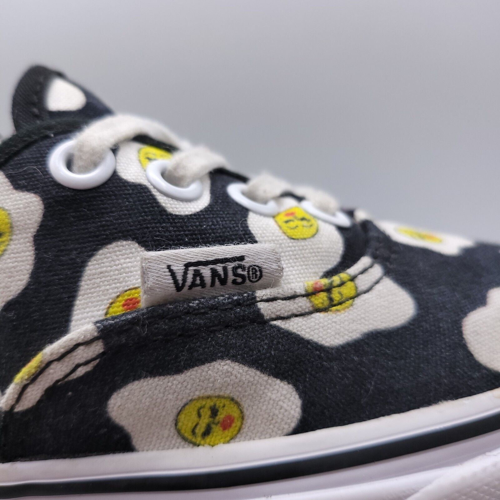 Vans Vans Off the Wall Shoe Womens Size 5 Mens 3.5 500714 Black Size US 5 / IT 35 - 8 Thumbnail