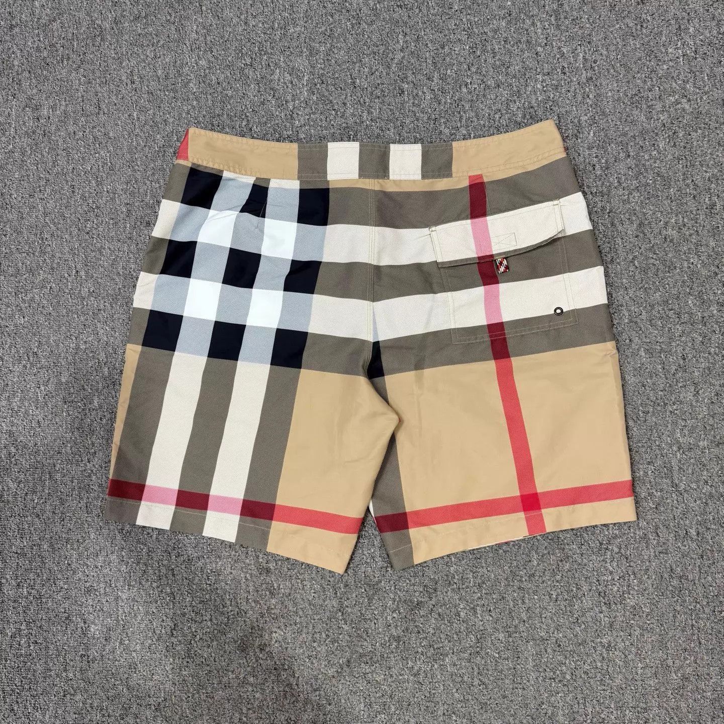 Burberry Burberry Check Shorts XXL 99 New Size 32" / US 10 / IT 46 - 2 Thumbnail