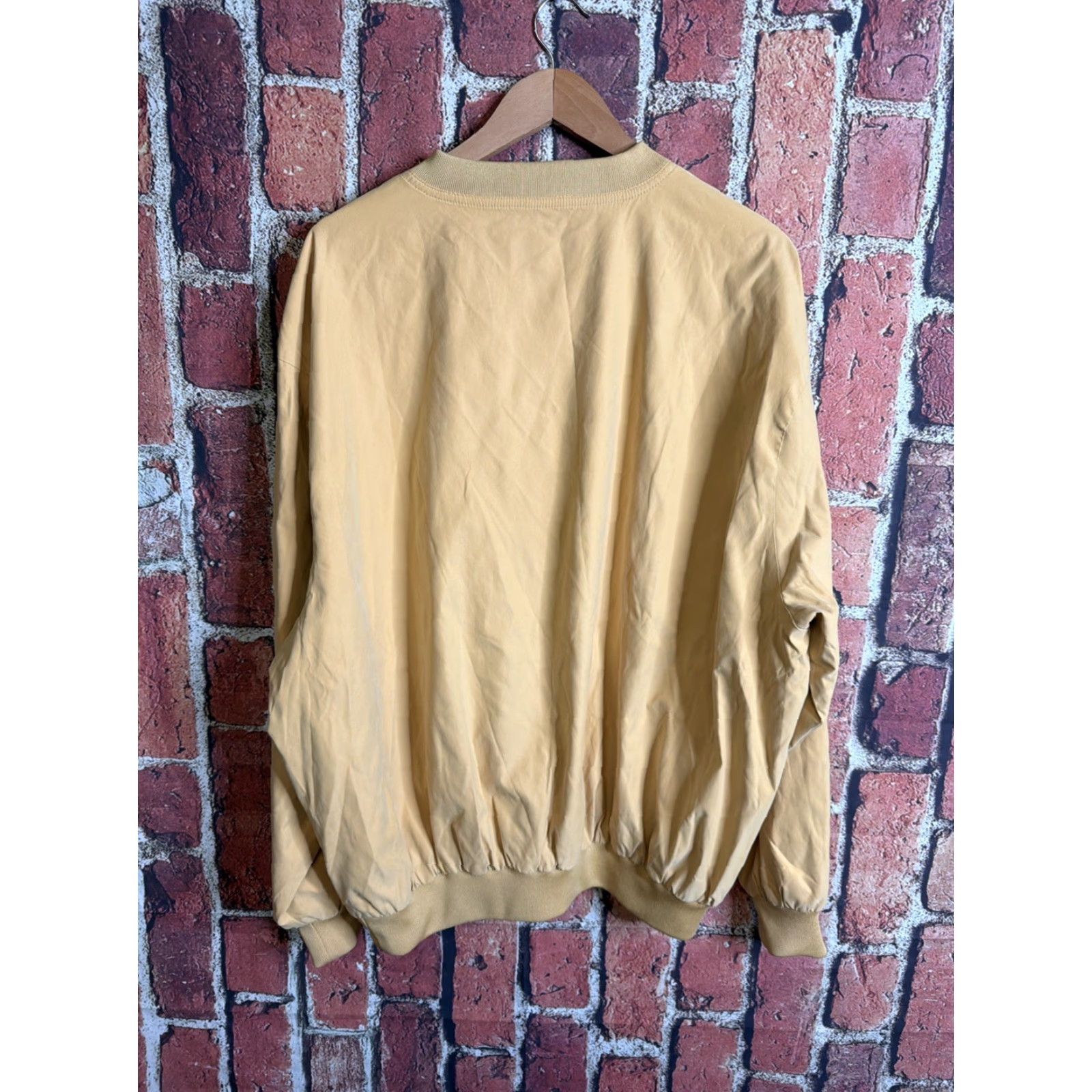 Vintage VINTAGE Pebble Beach Windbreaker Mens XL V-Neck Yellow Jacket Size US XL / EU 56 / 4 - 3 Thumbnail