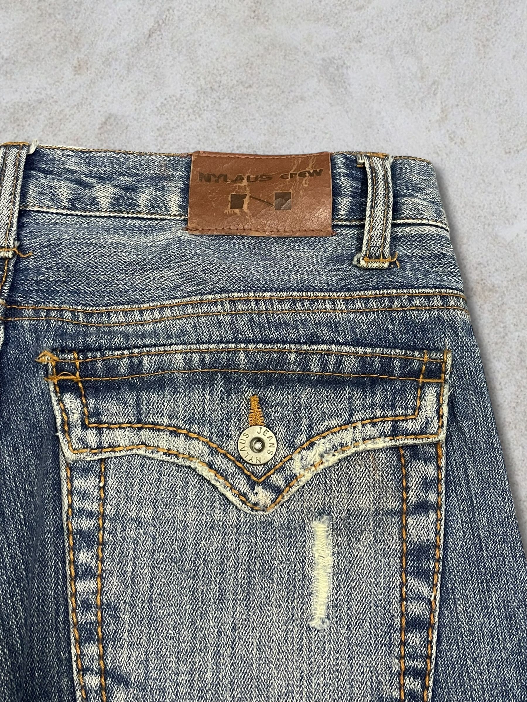 Fragment Design Vintage Nylaus Sick Frayed Blue Wash Twisted Bootcut Jeans Size US 32 / EU 48 - 11 Thumbnail