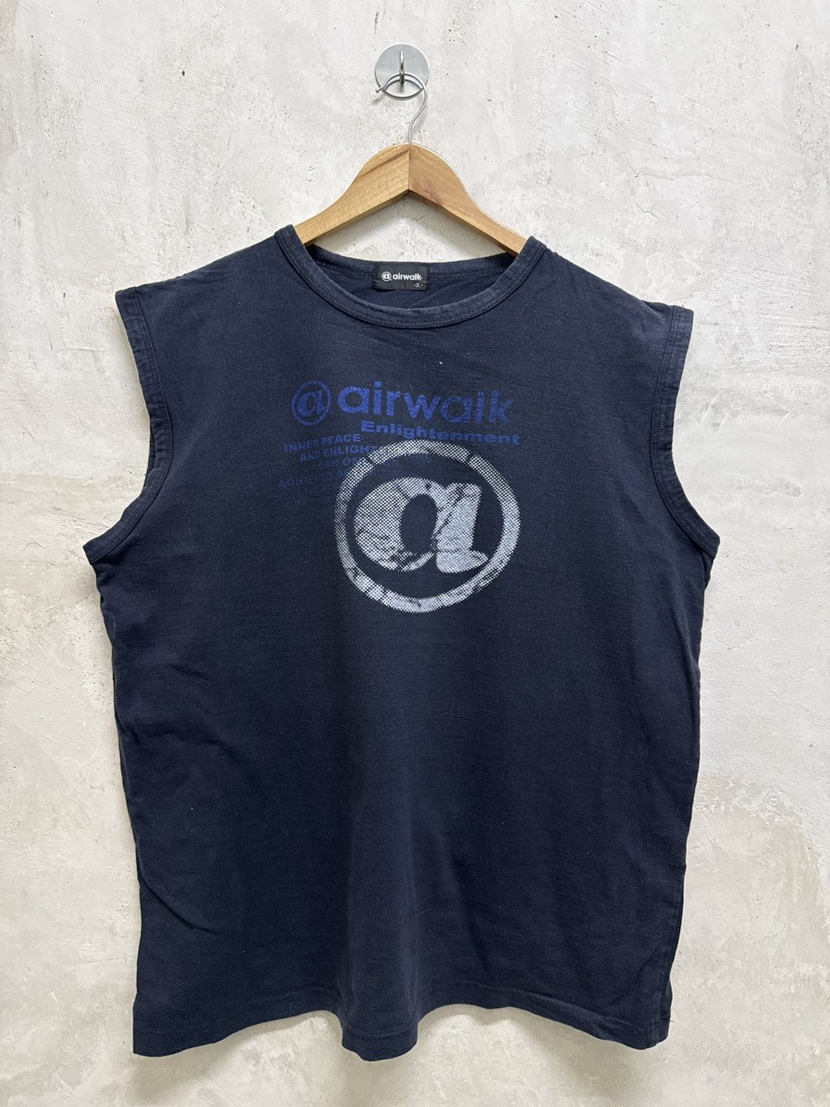 Airwalk 2000s Airwalk @ y2k Sleeveless Tees Size US XL / EU 56 / 4 - 1 Thumbnail