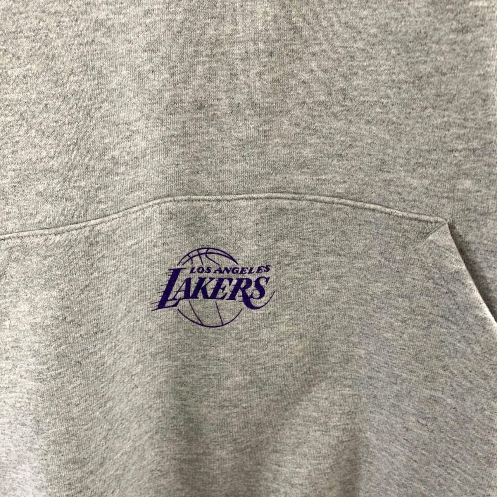 Nike VINTAGE Nike Los Angeles Lakers Hoodie Mens XXL Grey NBA Pullover Length +6 Size US XXL / EU 58 / 5 - 7 Thumbnail