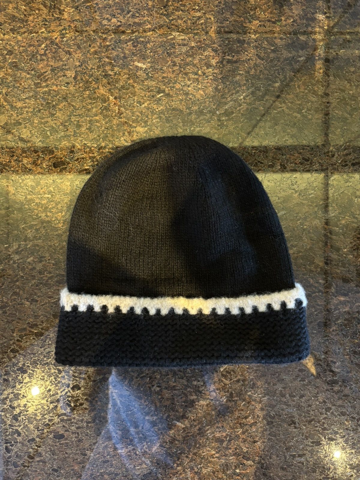 Chanel Chanel Cashmere Knit Beanie Size ONE SIZE - 2 Thumbnail