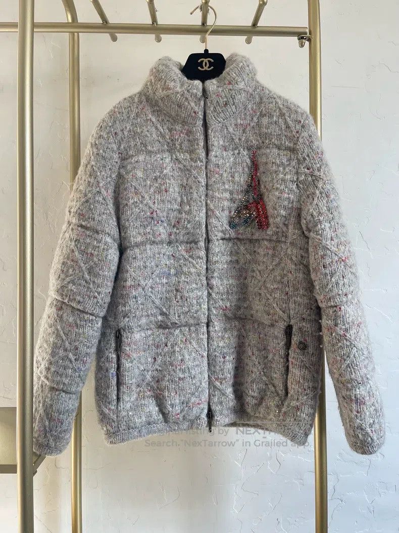 Chanel Chanel Metropolitan Series Rhinestone Tower Down Jacket Co Size XS / US 0-2 / IT 36-38 - 1 Thumbnail