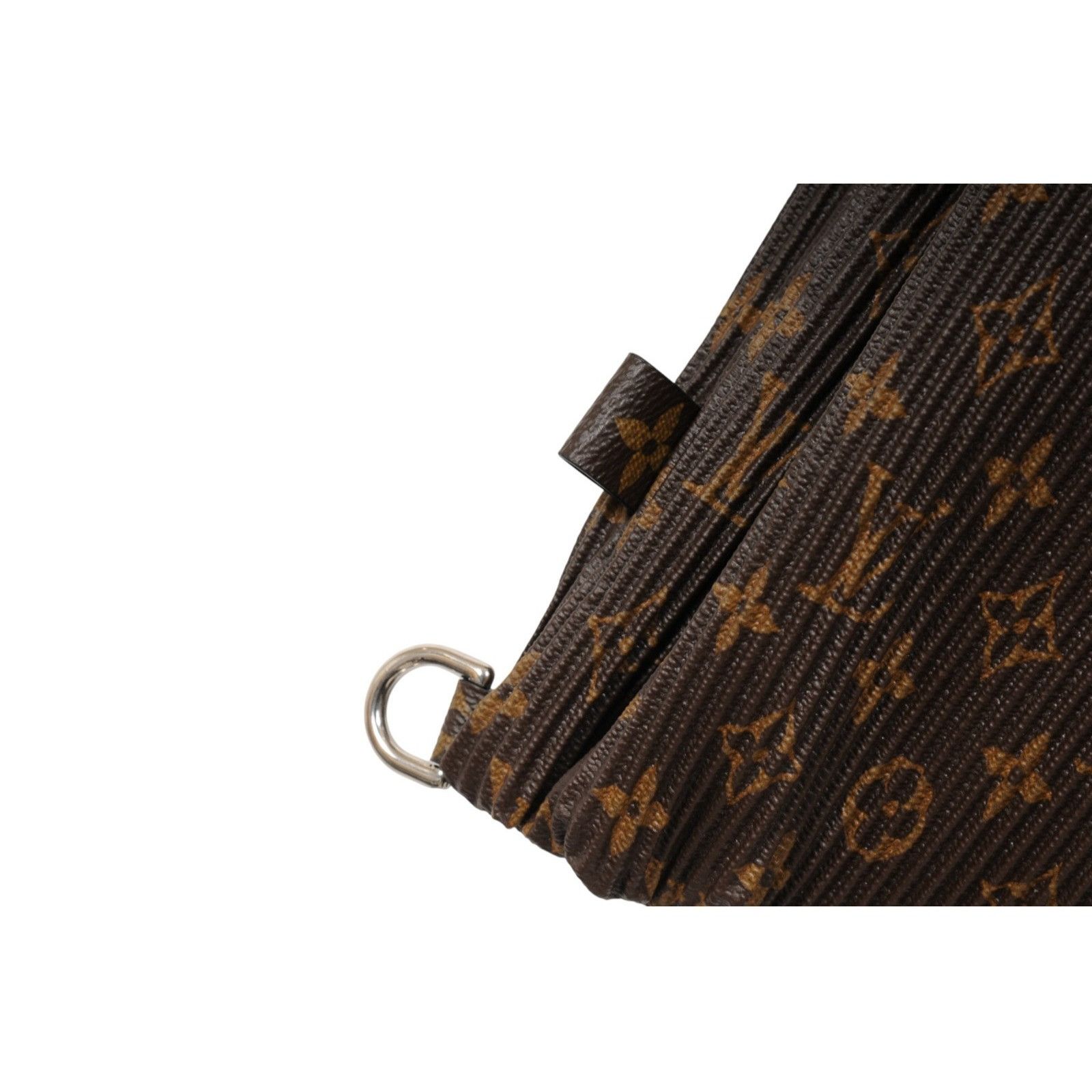 Louis Vuitton Lv Logo Monogram Pleated Explorer Bag MM Brown Size ONE SIZE - 8 Thumbnail