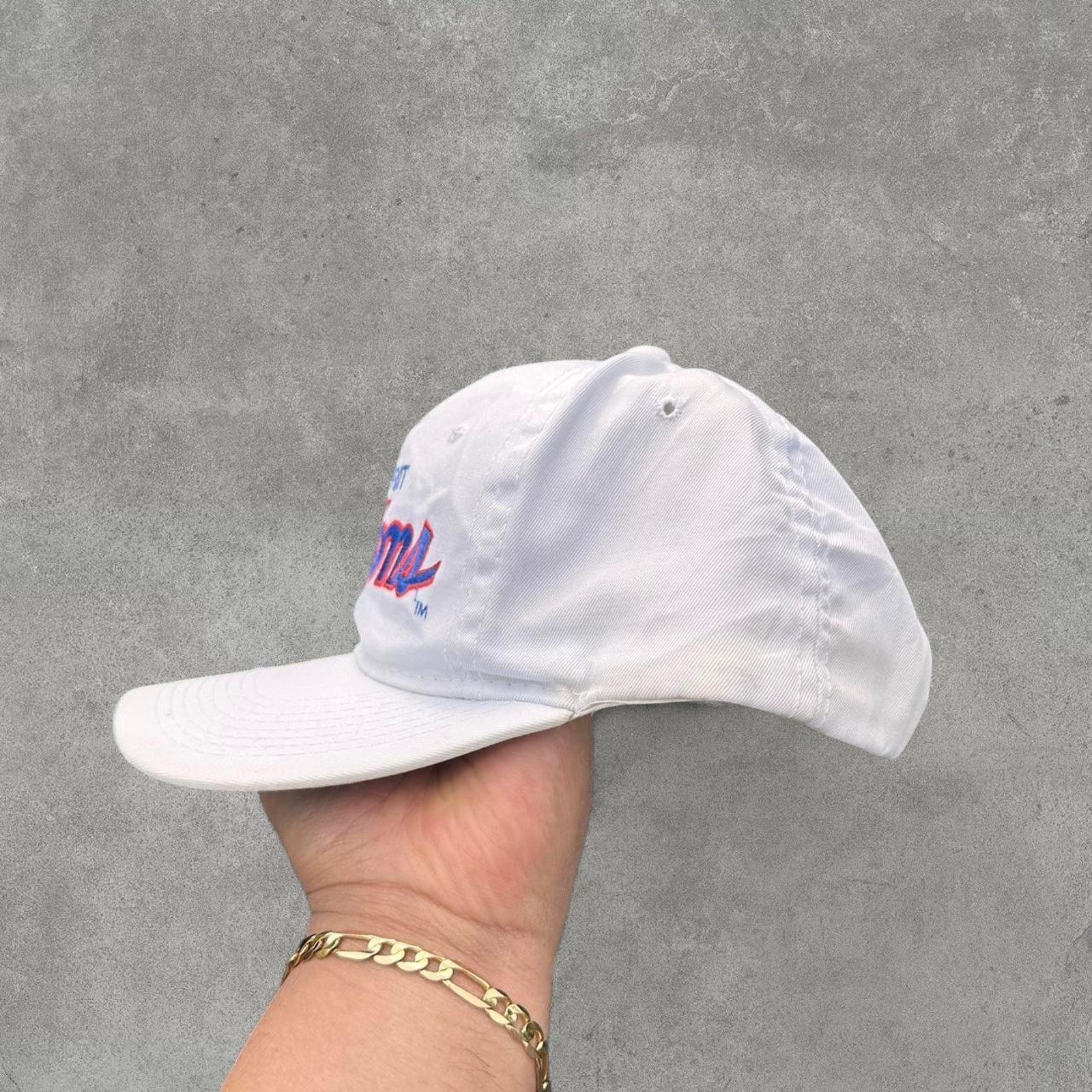 Sports Specialties × Vintage Vintage Detroit Pistons Script SnapBack Hat Size ONE SIZE - 2 Thumbnail