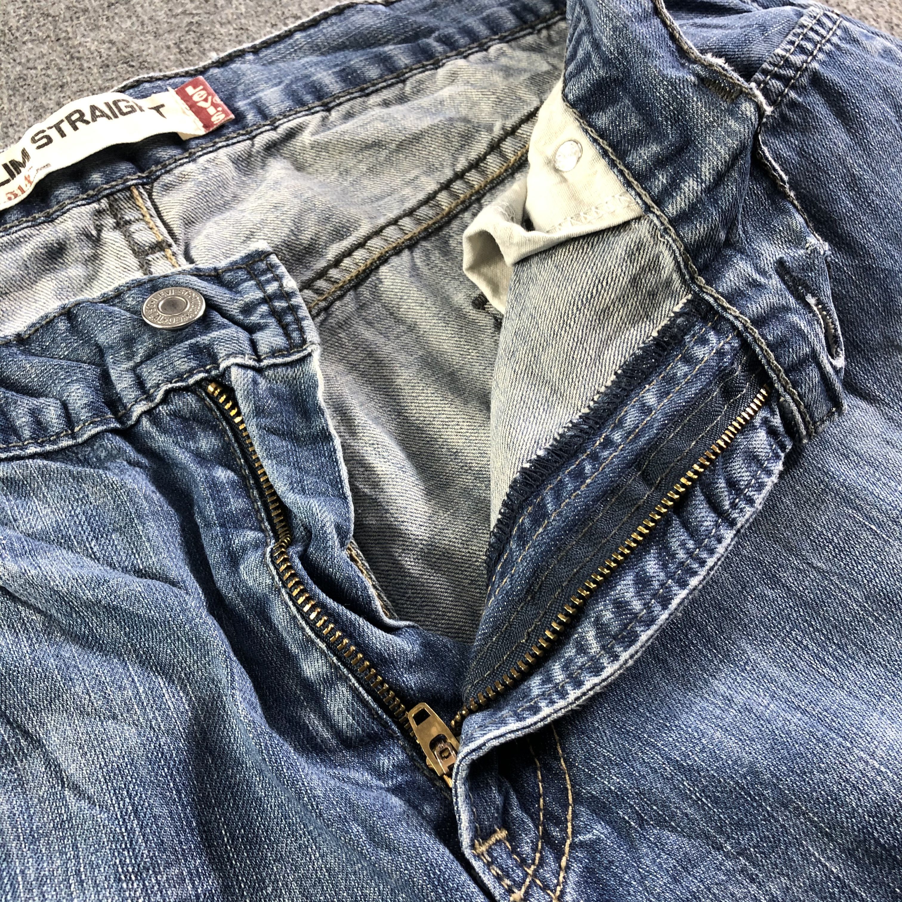Levi's Vintage Blue Wash Levis 514 Jeans-J4175 Size US 35 - 8 Thumbnail