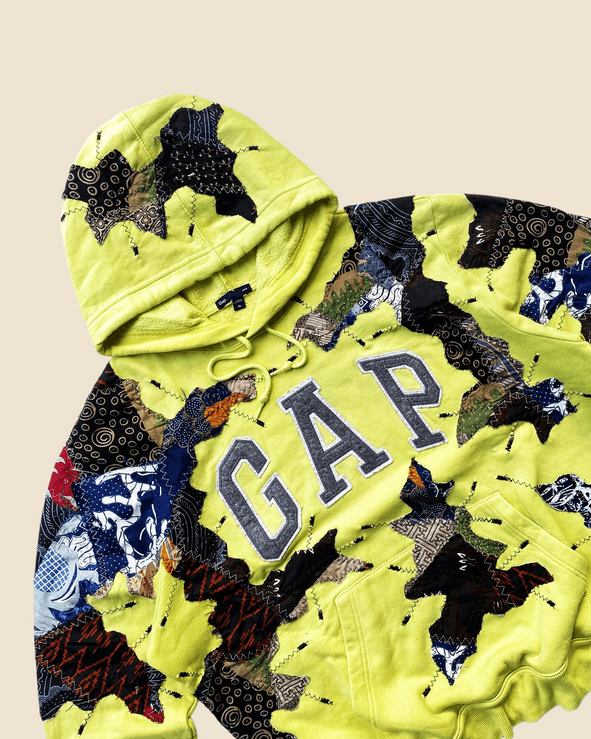 Gap REWORKED 1 OF 1 BATIK PATCHWORKS HOODIE SIZE L Size US L / EU 52-54 / 3 - 4 Thumbnail