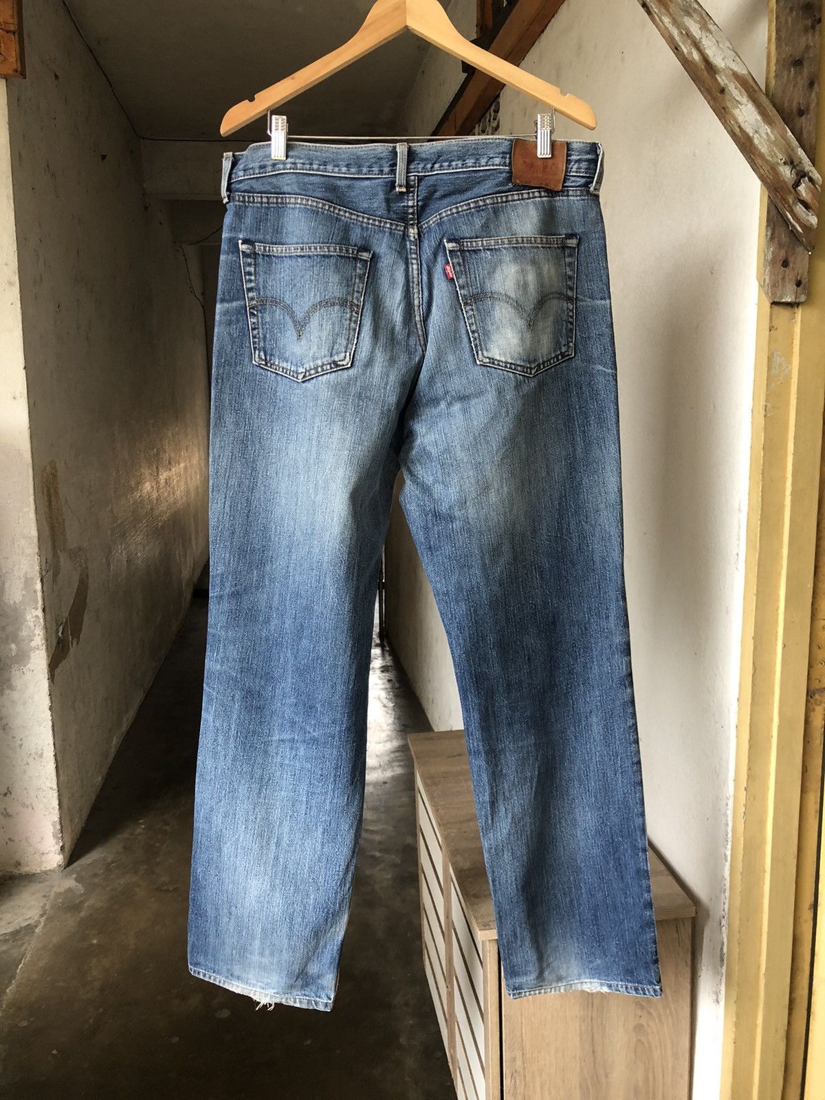 Levi's Vintage Levis 502 Flare Straight Cut Distressed Jeans Size US 37 - 13 Thumbnail