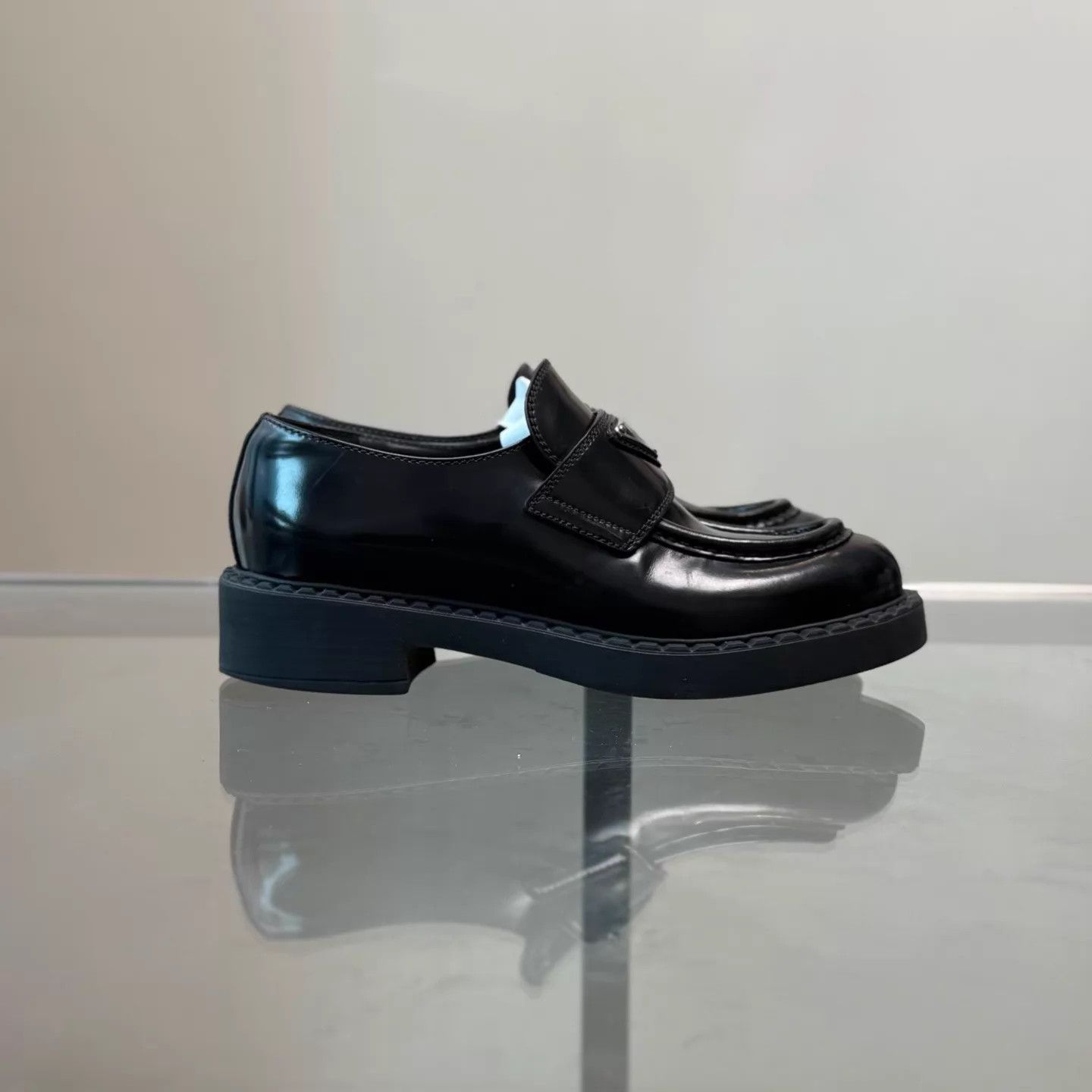 Prada Prada Black Triangle Logo Loafer 36 98 DM1983 Size US 5.5 / IT 35.5 - 4 Thumbnail