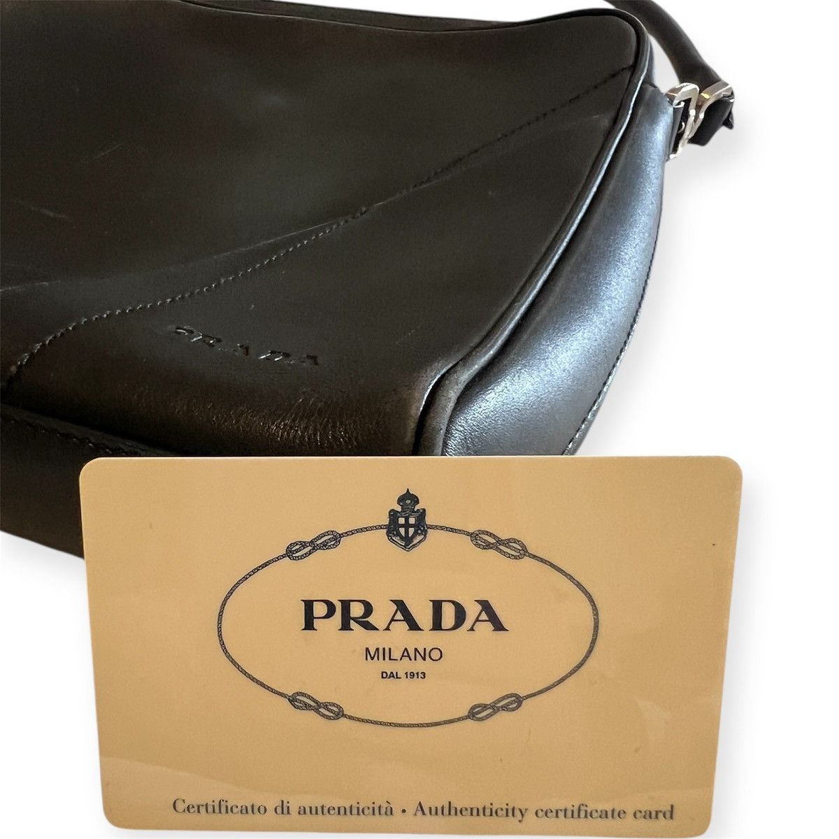 Prada Authentic Vintage PRADA Vitello Leather Shoulder Bag – Black Size ONE SIZE - 5 Thumbnail
