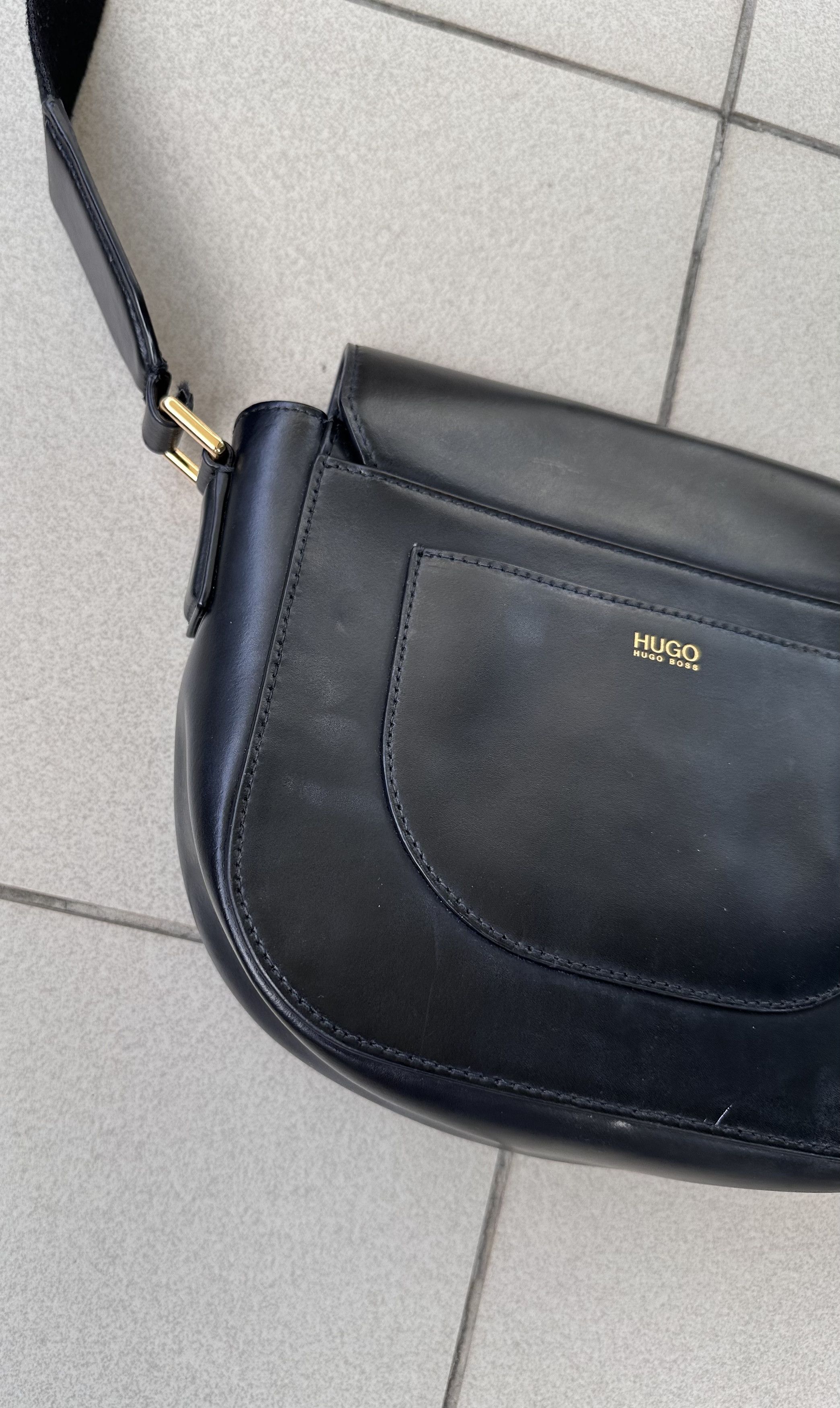 Hugo Boss Hugo Boss leather bag elegant casual Size ONE SIZE - 12 Thumbnail