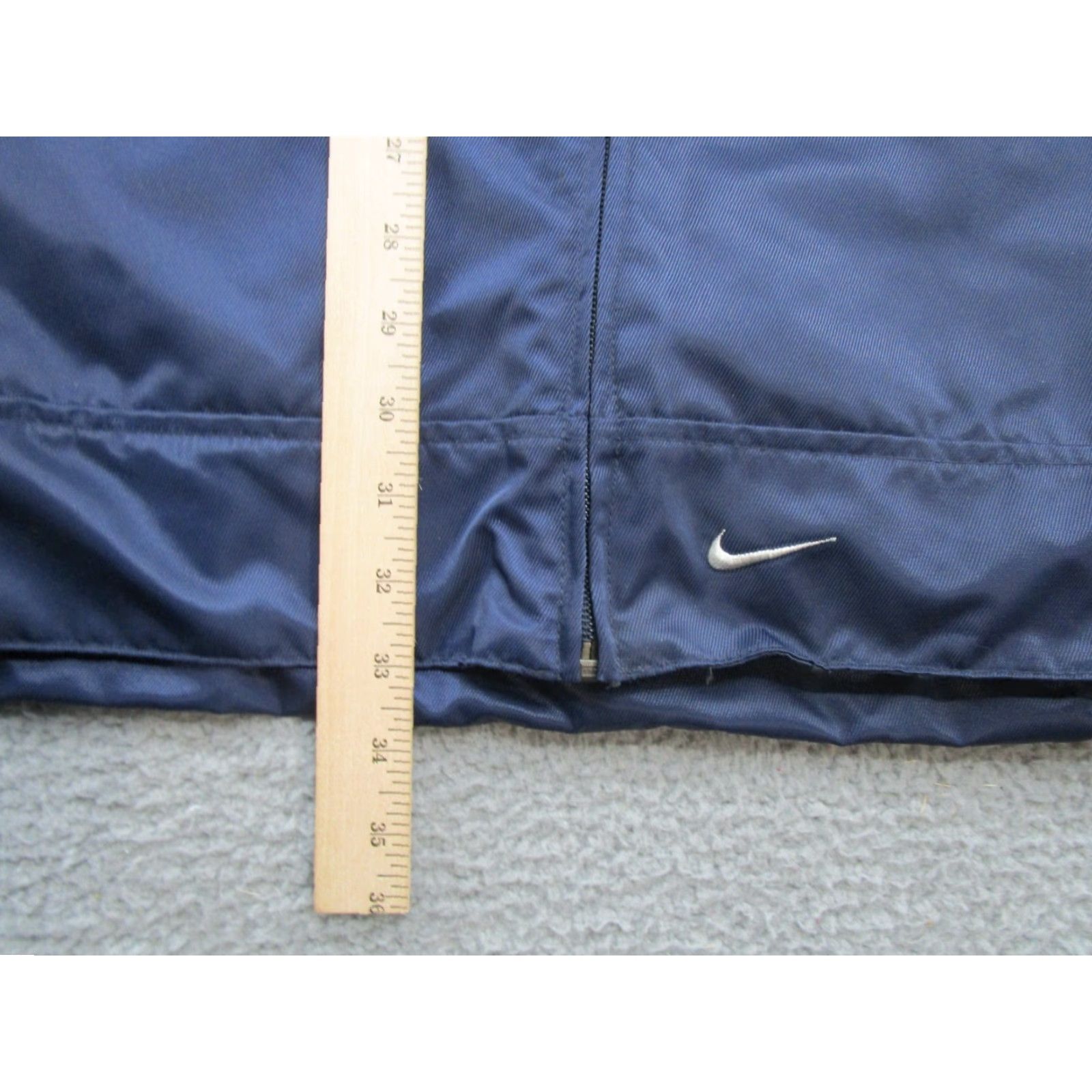 Nike VINTAGE Nike Swoosh Reversible Fleece Jacket Men Large Blue Logo Embroidered 90s 2000s Jacket Zip Reversible Mens Size US L / EU 52-54 / 3 - 7 Thumbnail