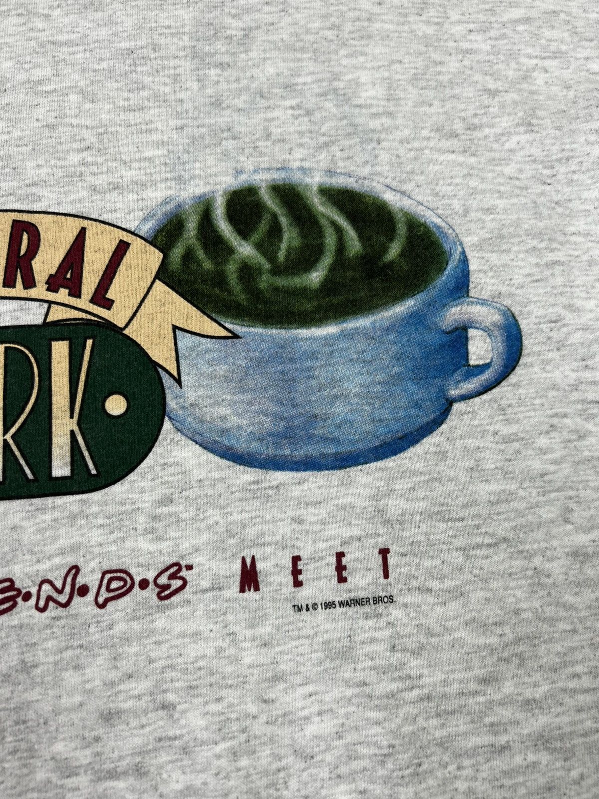 Hanes × Warner Bros Vintage 1995 friends promo central perk t shirt Size US L / EU 52-54 / 3 - 6 Thumbnail