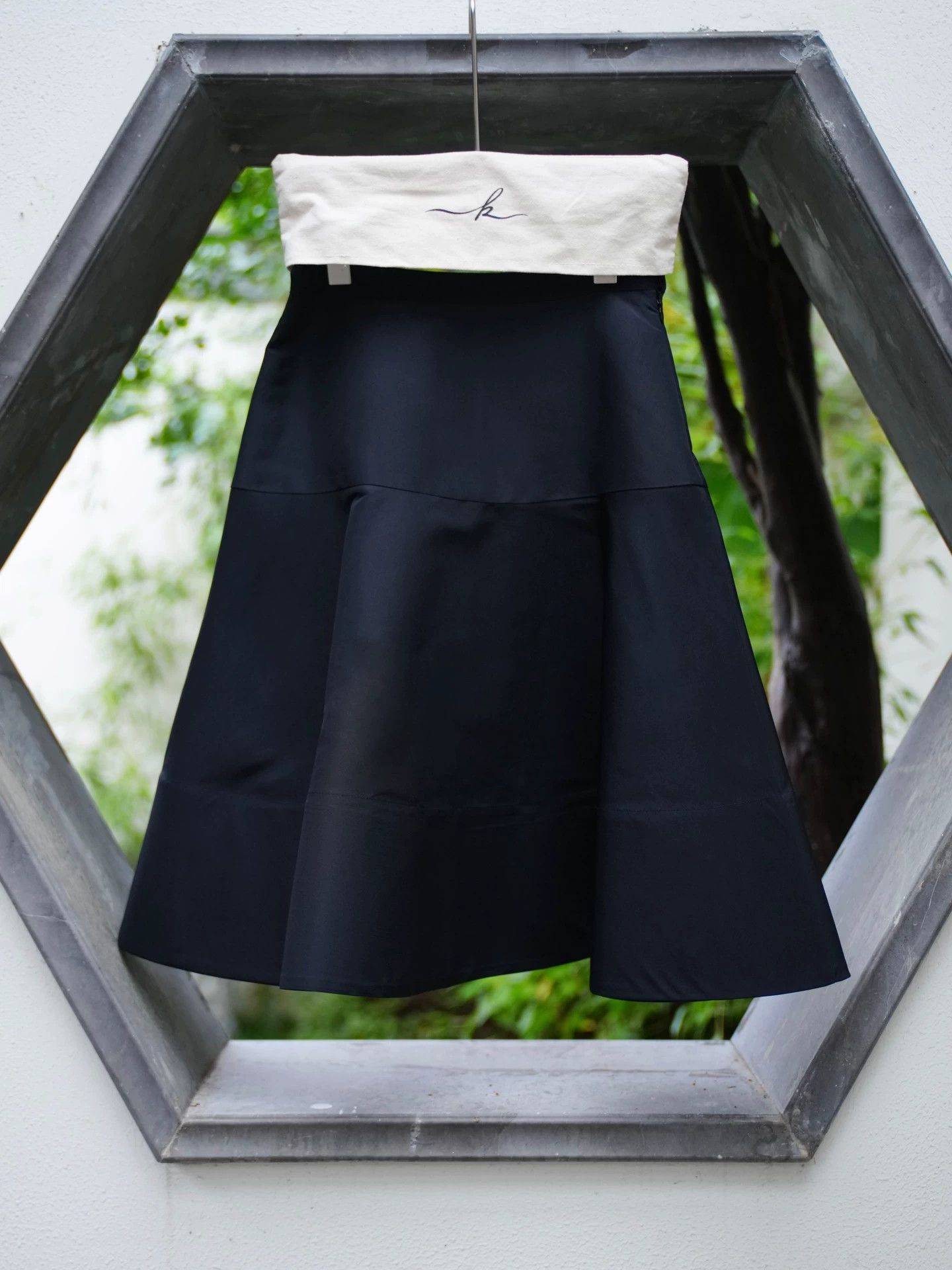 Oscar De La Renta Oscar de la renta silk A-line skirt US2/XS-S MINT Size XS / US 0-2 / IT 36-38 - 2 Thumbnail