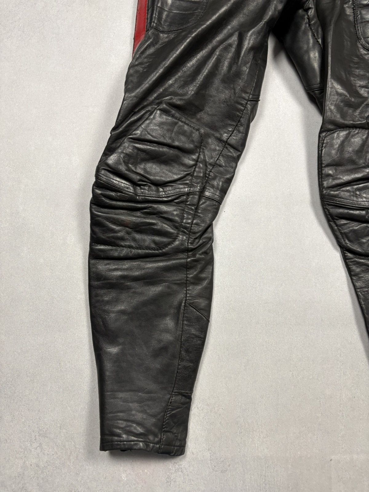 Belstaff Vintage 70s Belstaff Black Leather Motorcycle Suit Archive Size US S / EU 44-46 / 1 - 19 Thumbnail