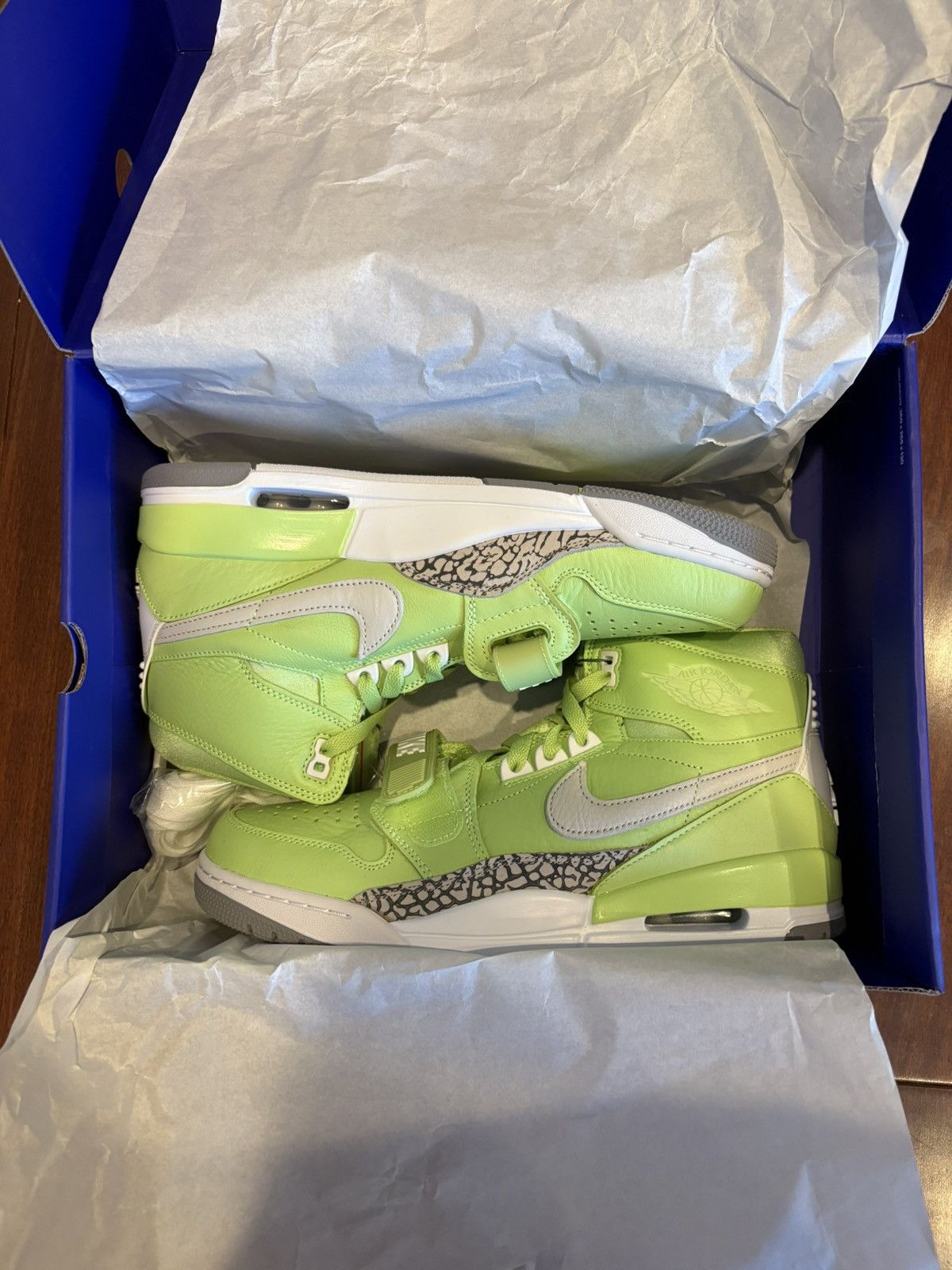 Jordan Brand Jordan Legacy 312 Ghost Green Size US 11.5 / EU 44-45 - 4 Thumbnail