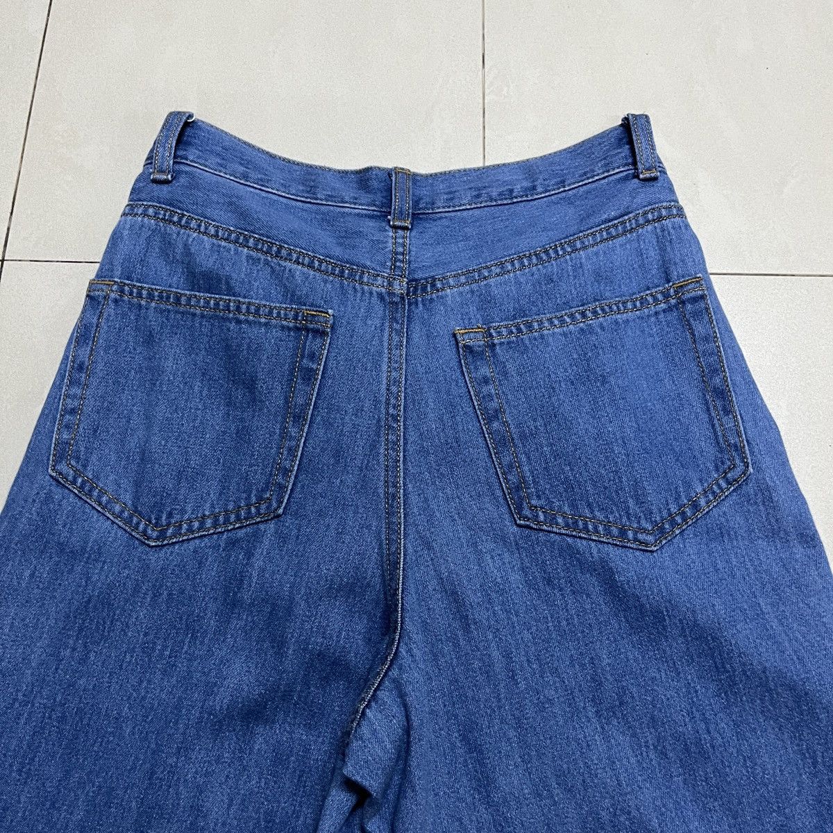 GU × Japanese Brand × Uniqlo GU Baggy/Wide Jeans Size 26" / US 2 / IT 38 - 10 Thumbnail