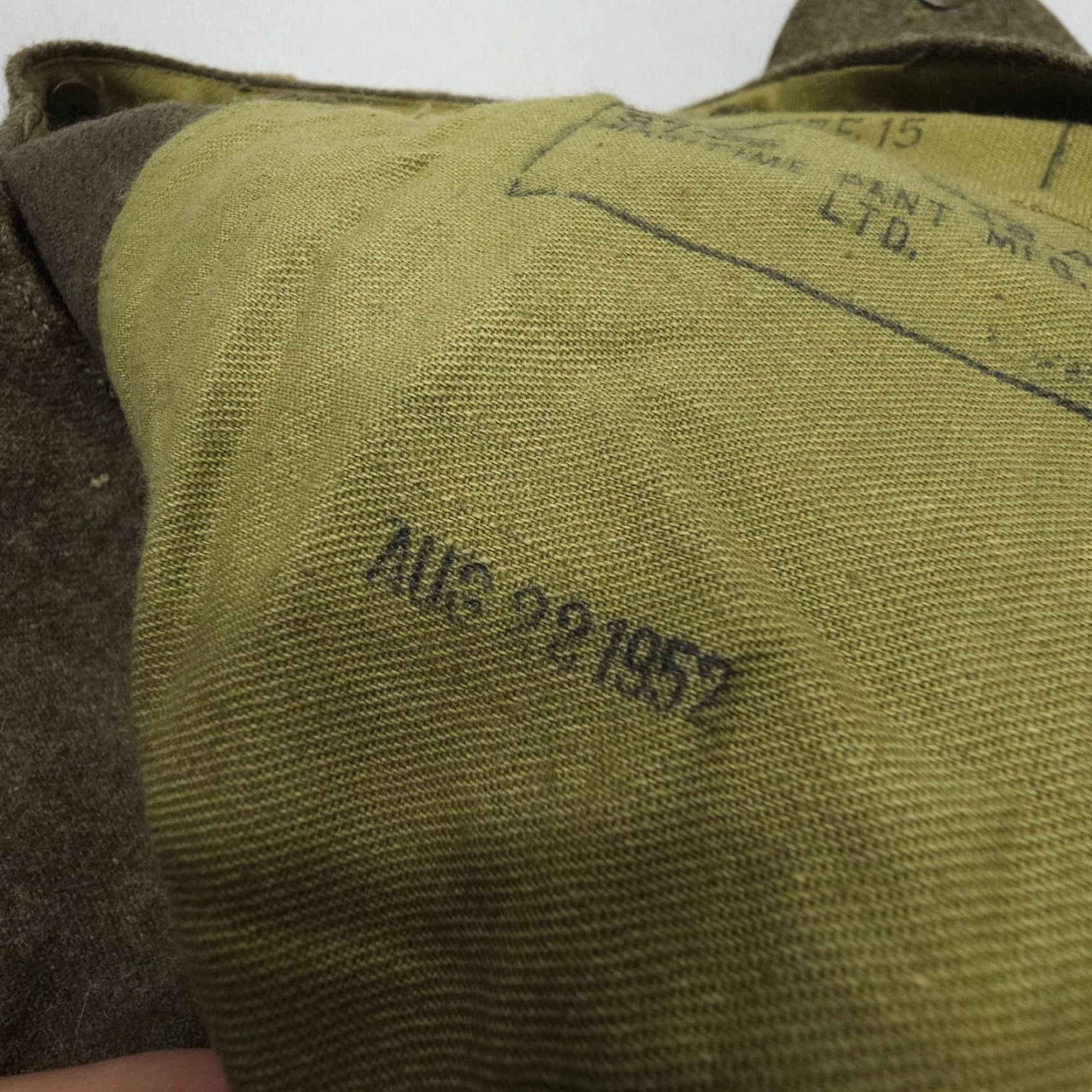 CO Vtg 1950's MFG Co Wool Pants 36 x 32" High Rise Casual Workwear Straight Leg Men’s Pants Green Wool Battle Dress Trousers USA Vintage Cargo Pocket Size US 36 / EU 52 - 3 Thumbnail