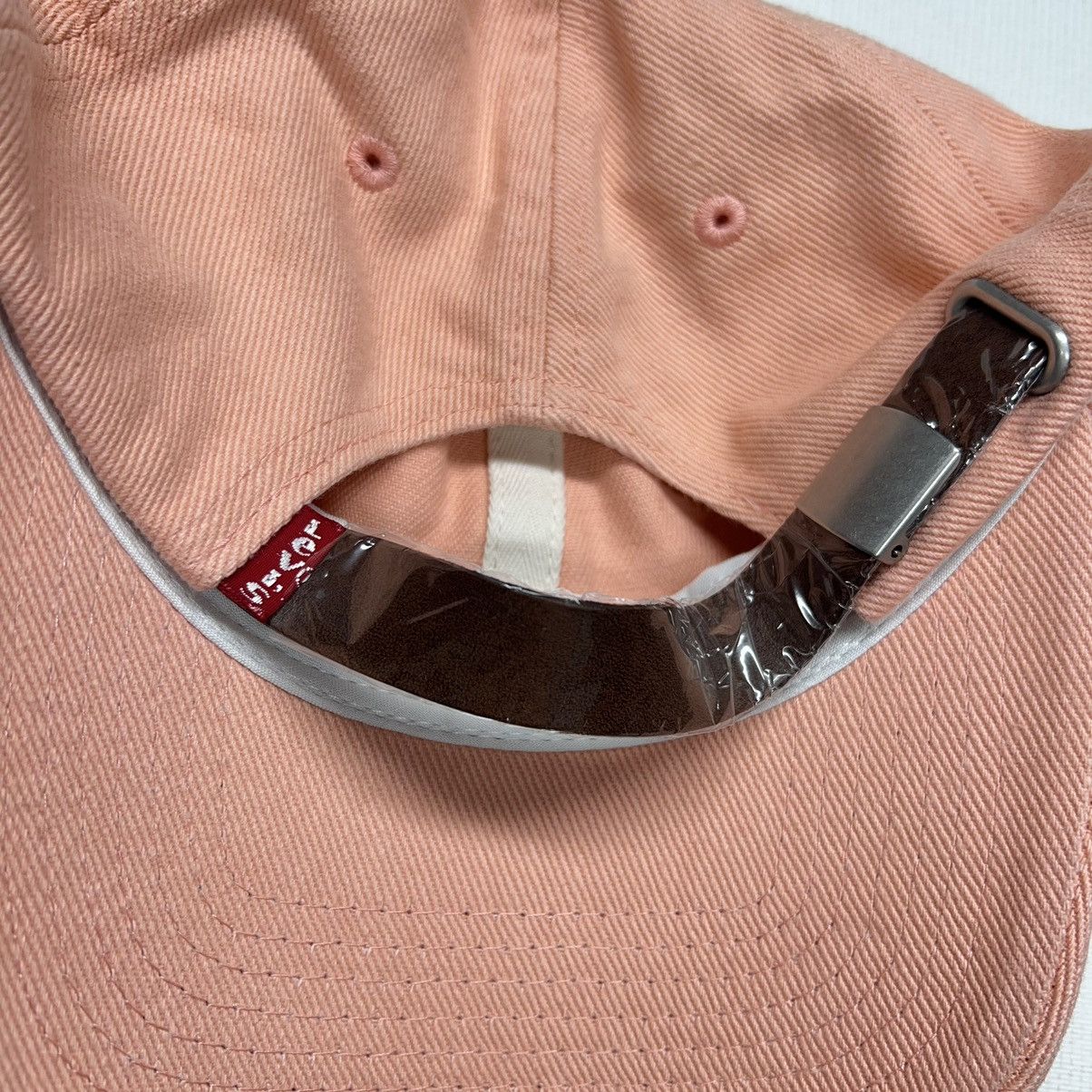Levi's New Levi Hat Cap Pink Adjustable Curve Pink Baseball Strap Size ONE SIZE - 16 Thumbnail